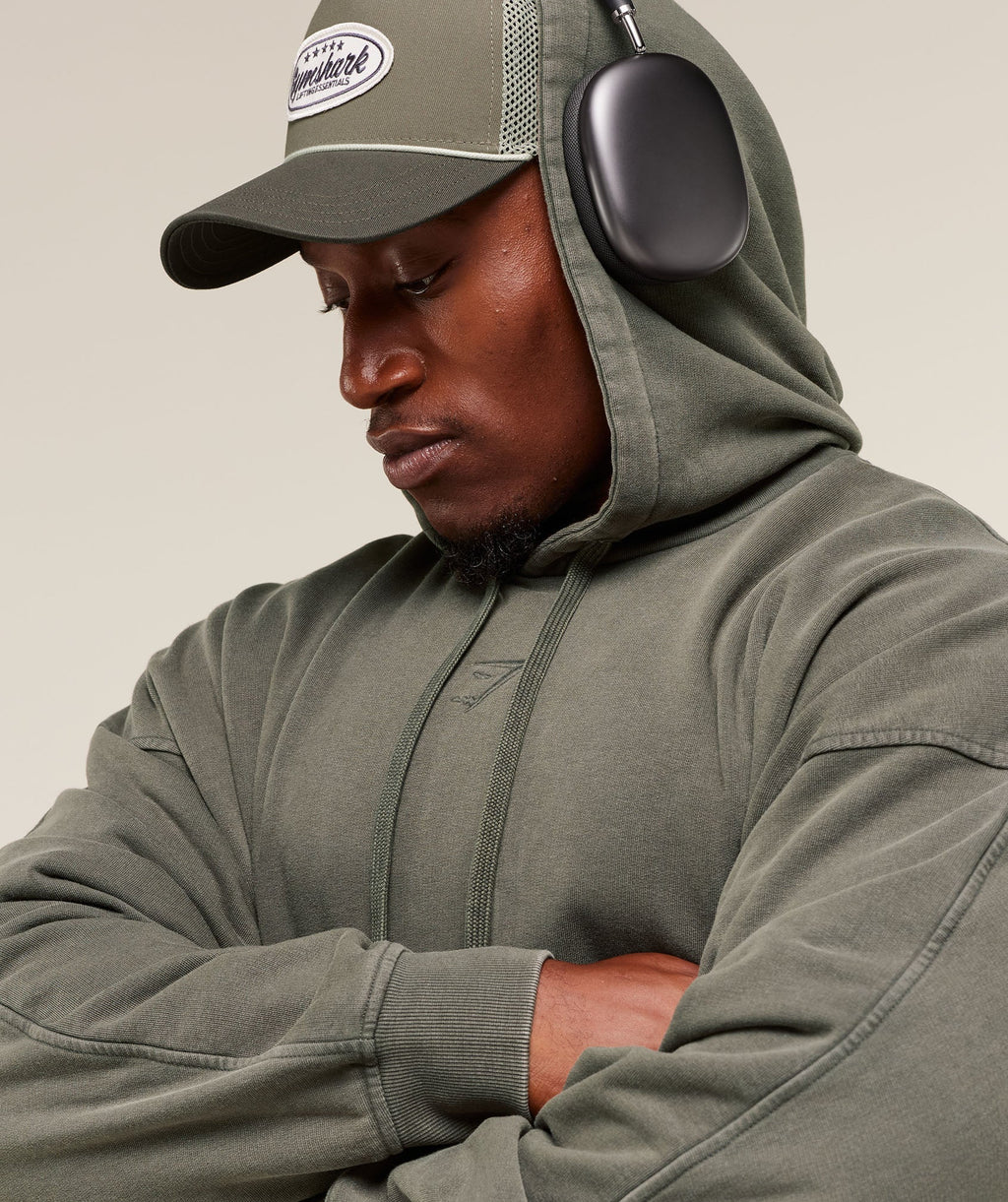 gymshark-power-washed-hoodie-pullovers-1