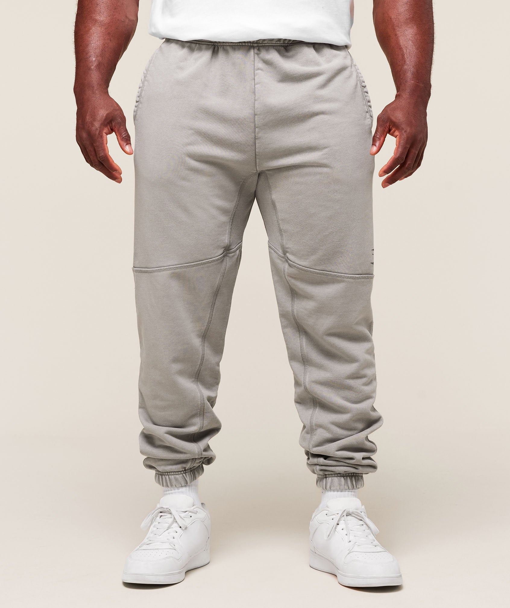 gymshark-heritage-joggers-smokey-grey-aw23