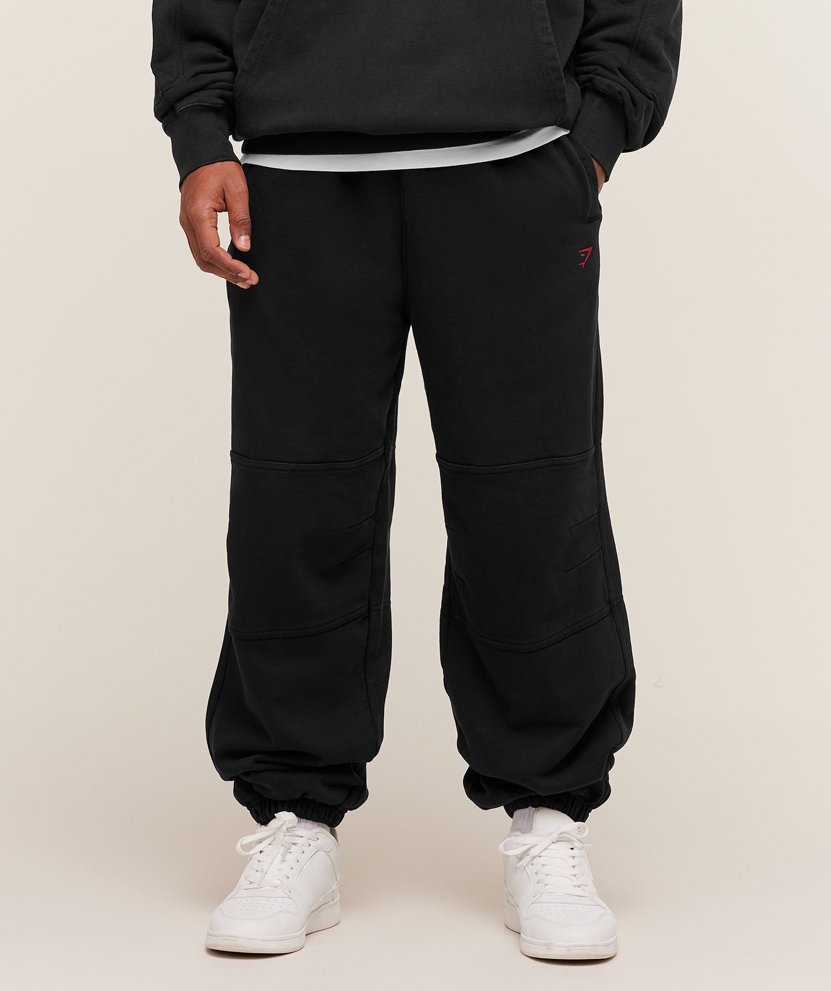 gymshark-premium-heavyweight-jogger-pants-black-aw25