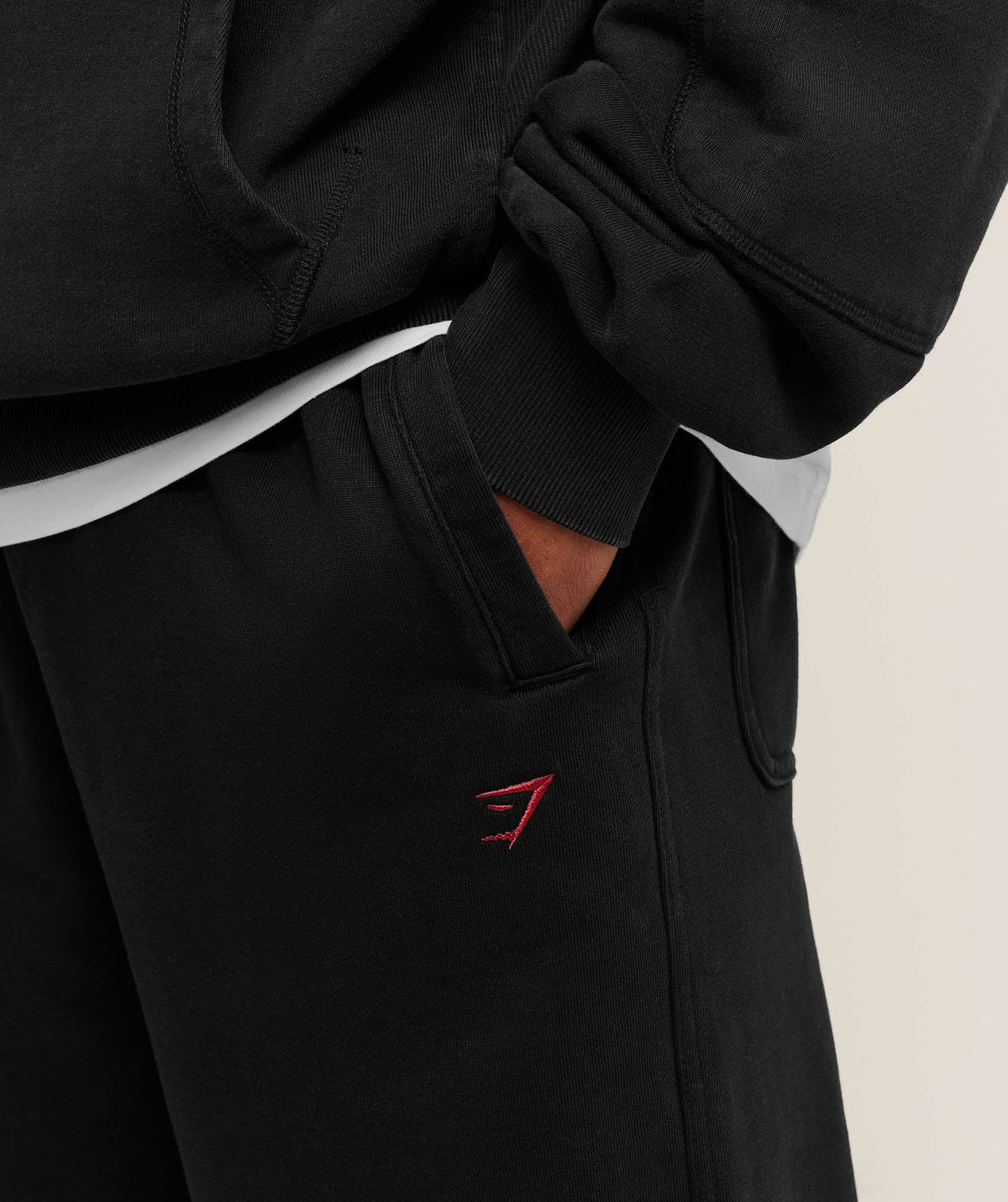 gymshark-premium-heavyweight-jogger-pants-black-aw25