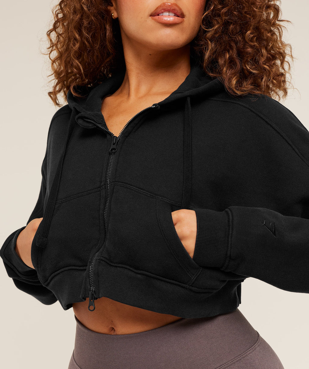gymshark-pump-zip-through-hoodie-pullovers-black-ss26