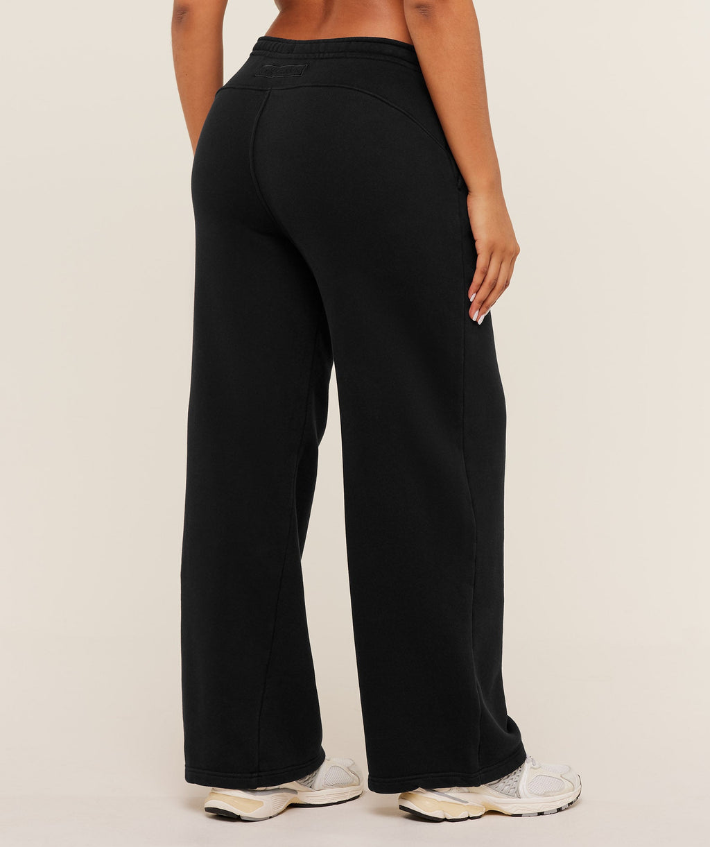 gymshark-pump-straight-leg-pant-pants-black-ss26