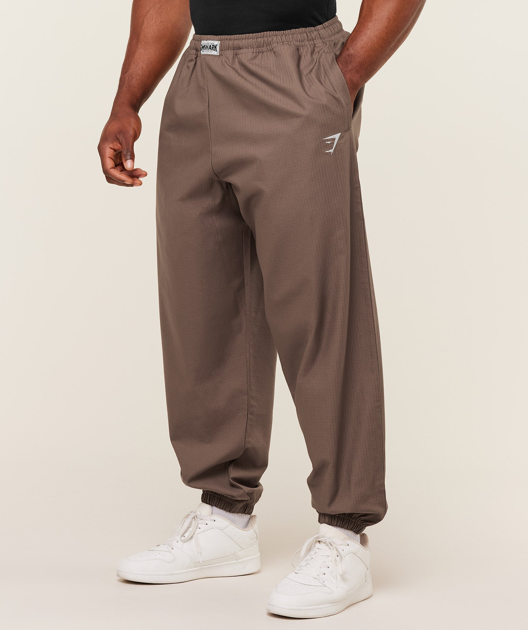gymshark-pumper-pants-pants-brown-ss26