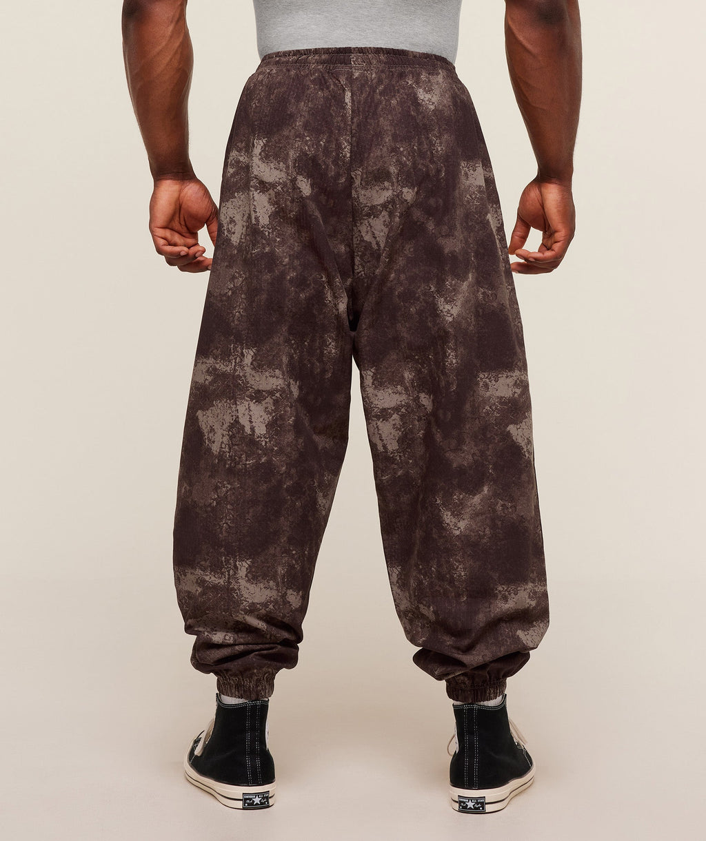 gymshark-pumper-pants-pants-brown-aw25-2