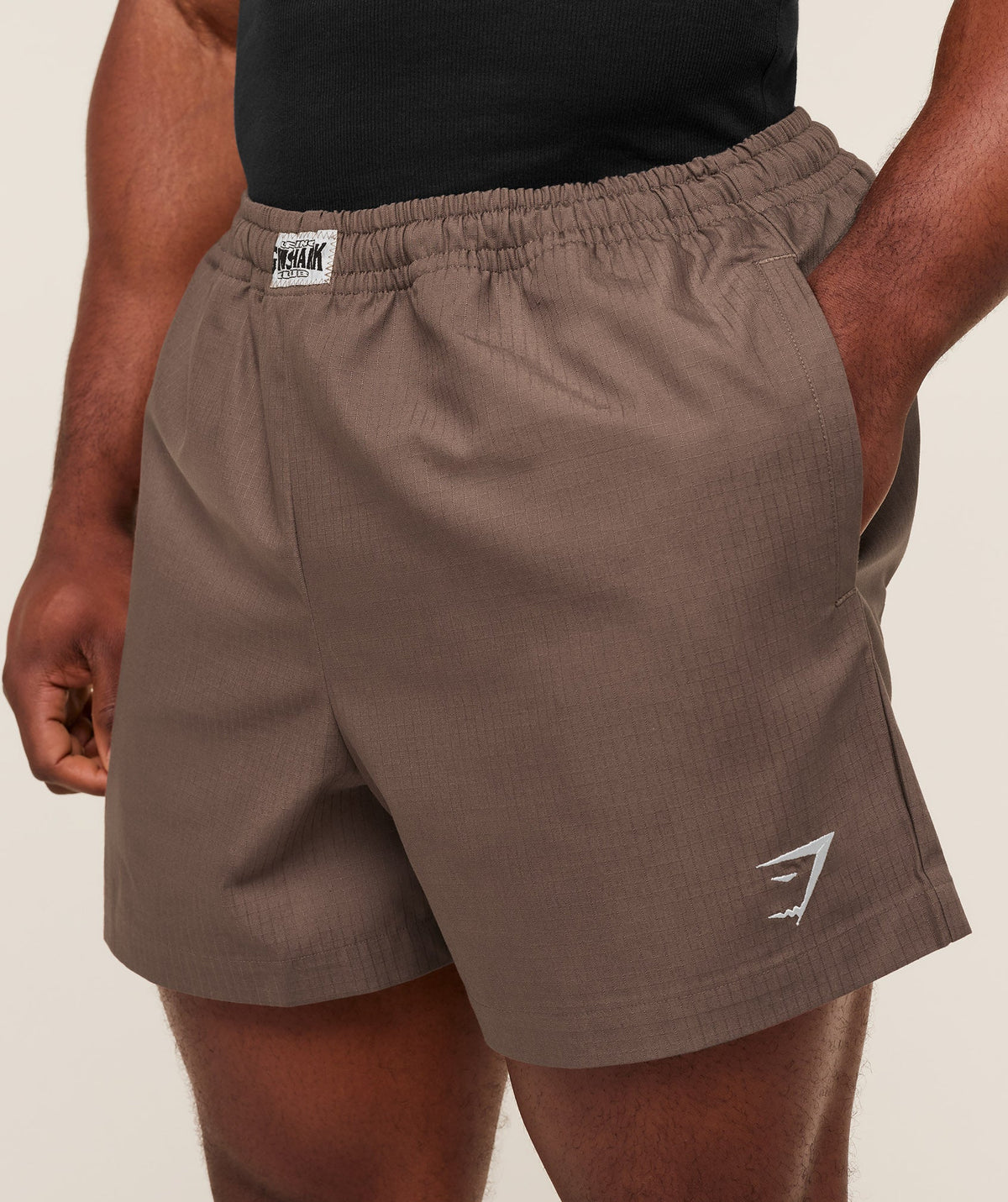 gymshark-pumper-shorts-5-shorts-brown-ss26
