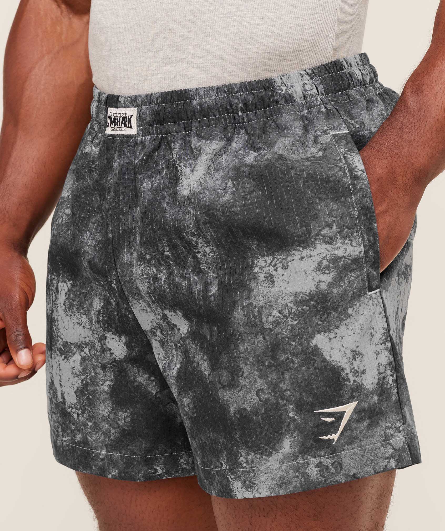 gymshark-pumper-shorts-5-shorts-grey-aw25