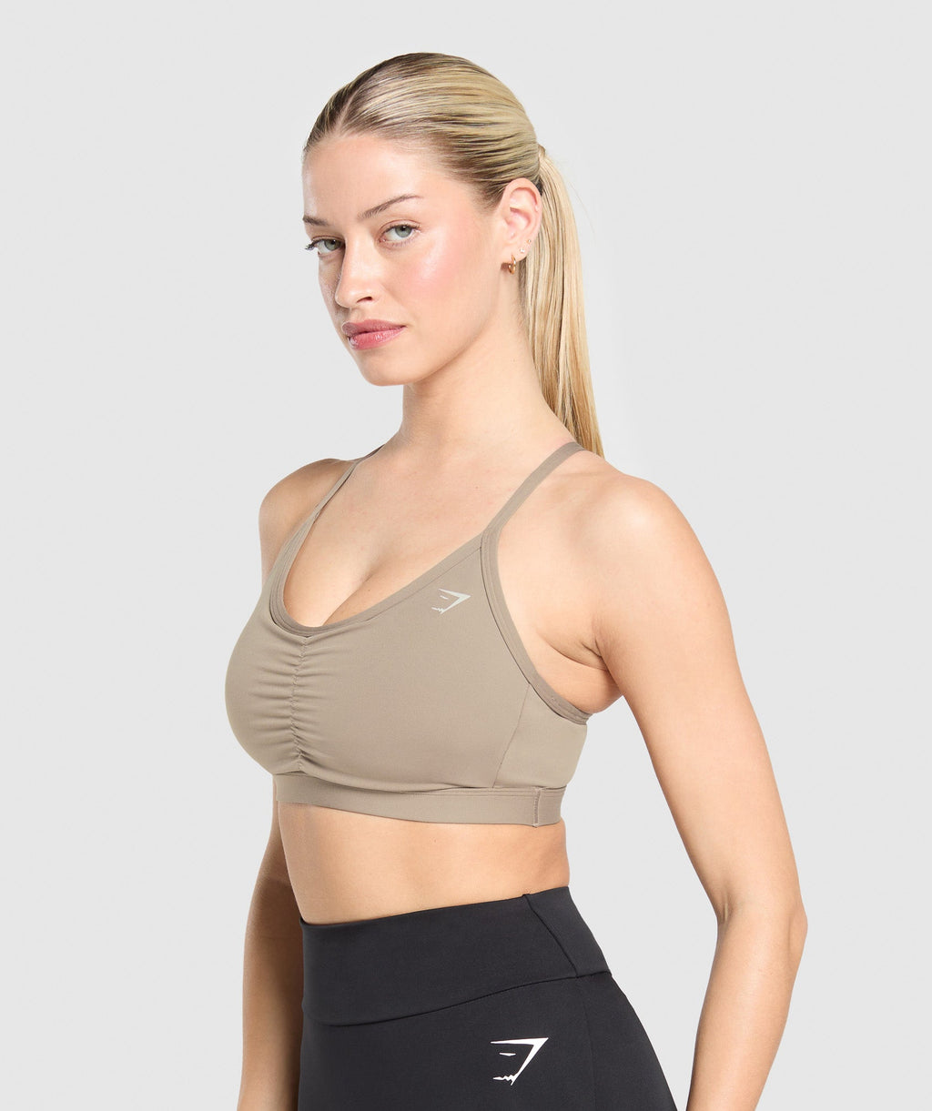 gymshark-ruched-sports-bra-sports-bras-brown-ss25
