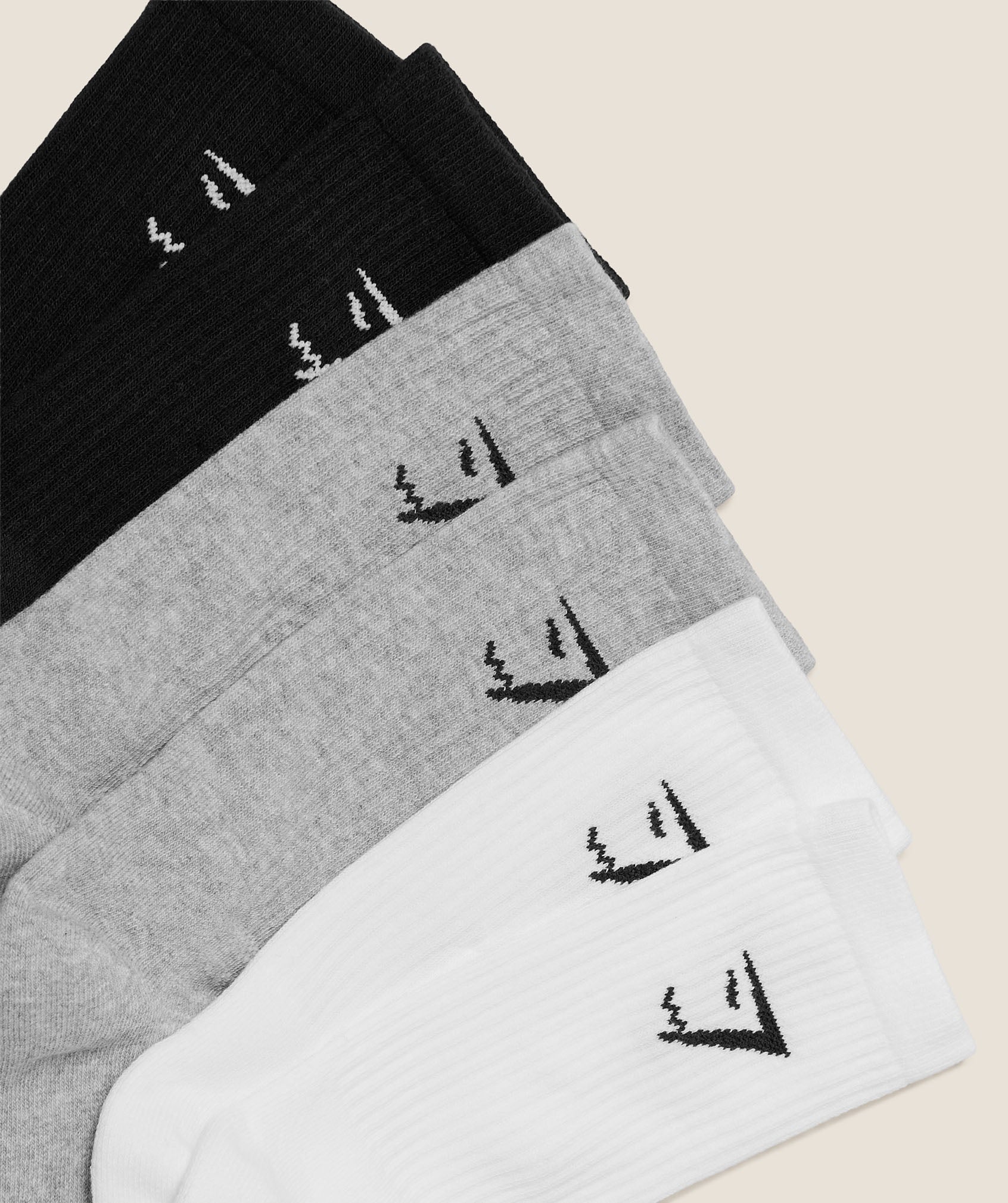 gymshark-crew-socks-6pk-socks-white-ss26-i2c5d-wb7z