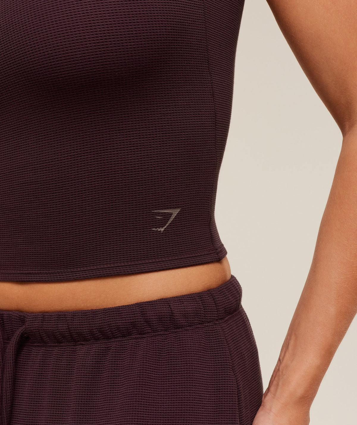 gymshark-waffle-cropped-tank-crop-tops-purple-aw25