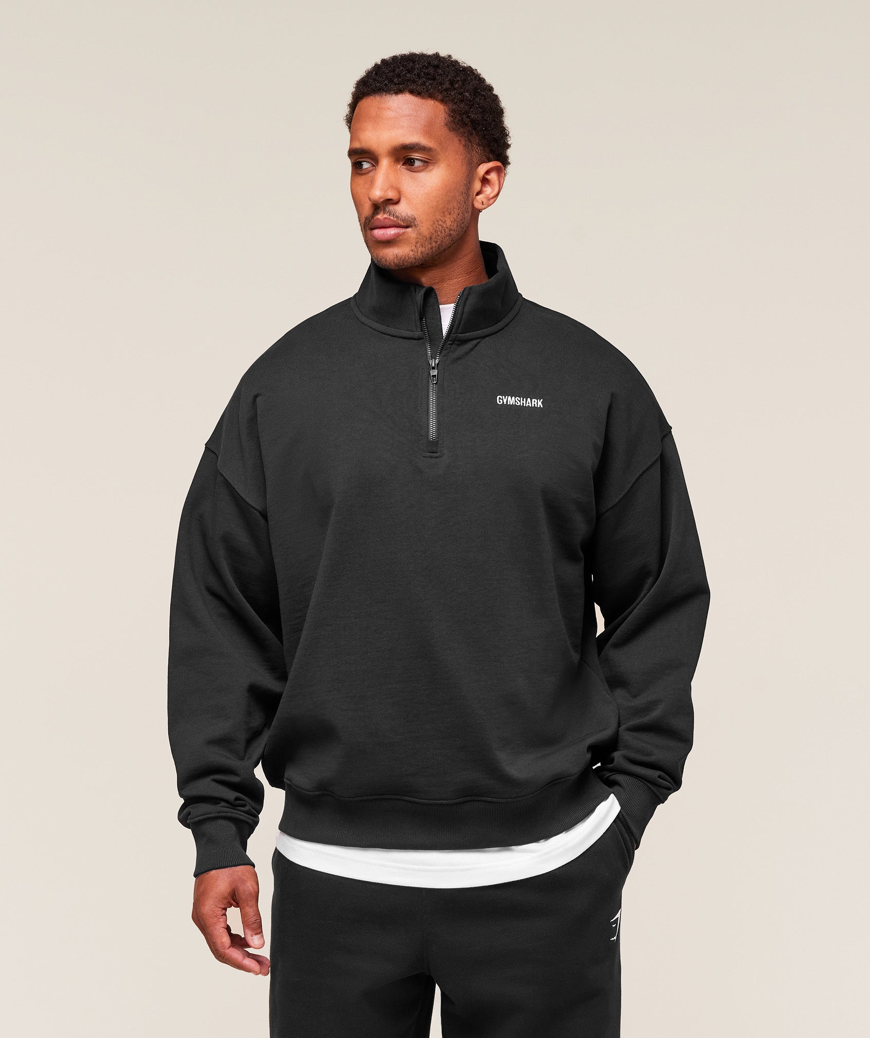 gymshark-rest-day-sweats-1-4-zip-black-aw22