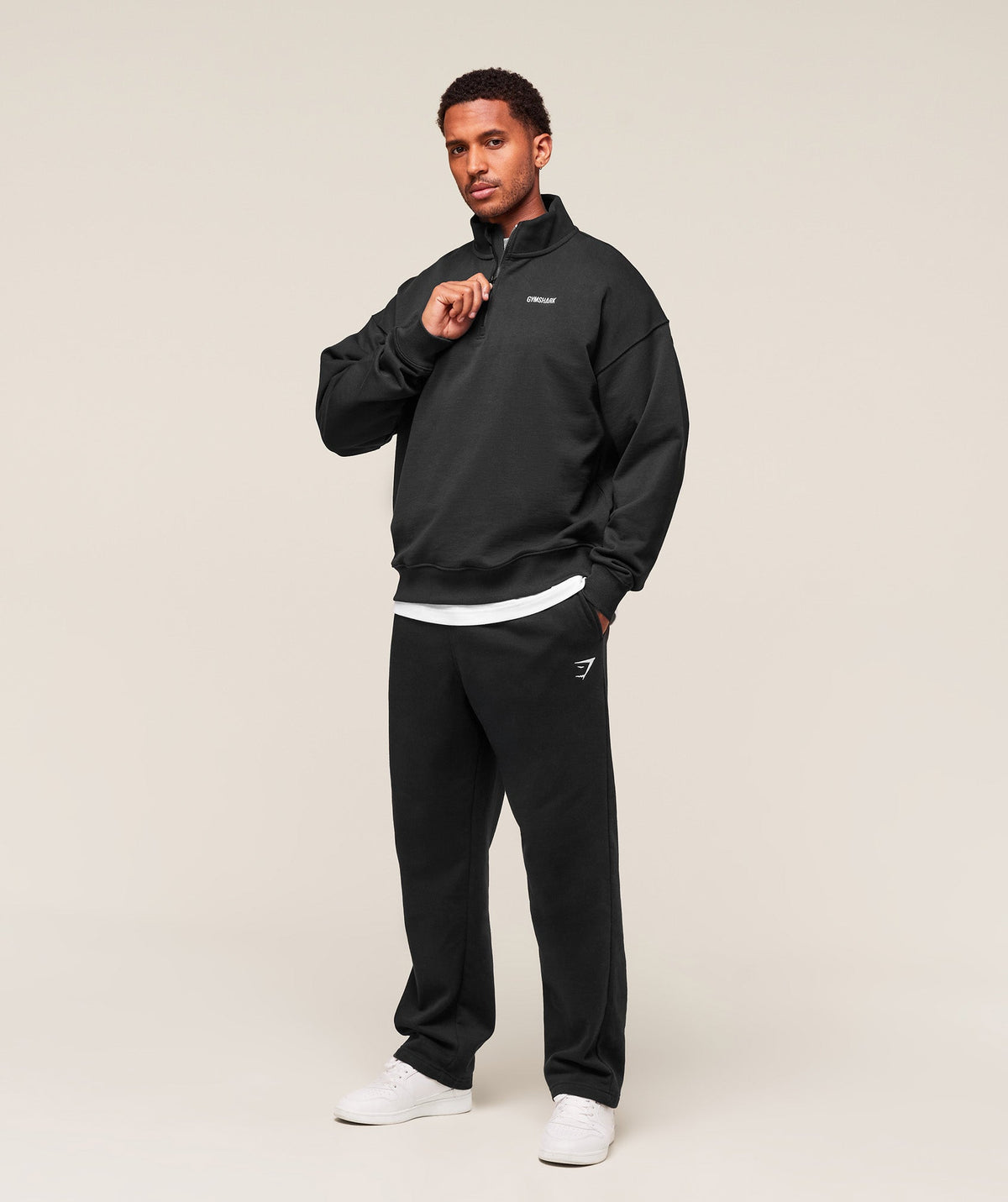 gymshark-rest-day-sweats-1-4-zip-black-aw22