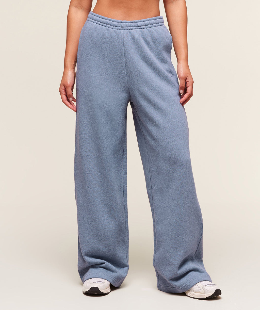 gymshark-rest-day-sweats-2-0-wide-leg-jogger-pants-blue-aw25