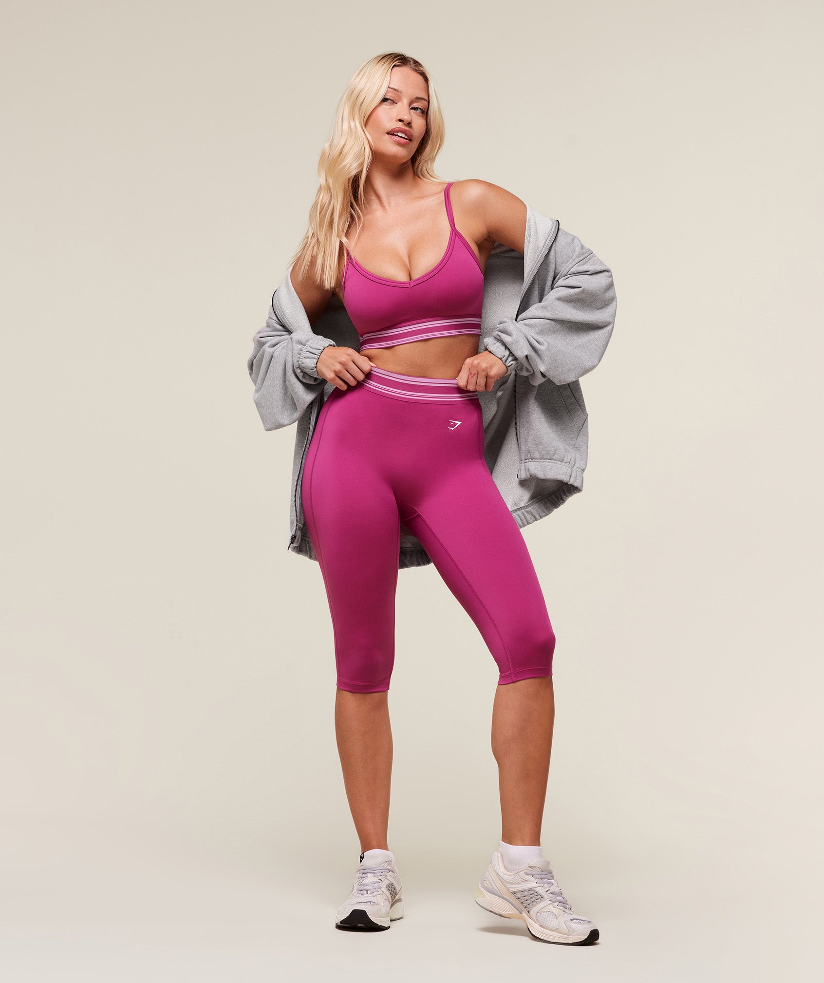 gymshark-retro-capri-leggings-leggings-pink-ss25
