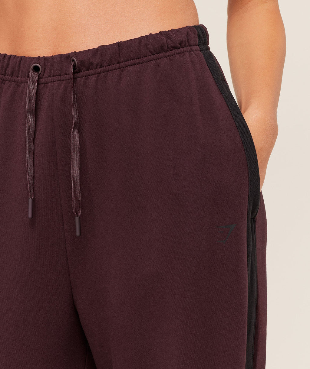 gymshark-retro-stripe-snap-pant-pants-purple-aw25