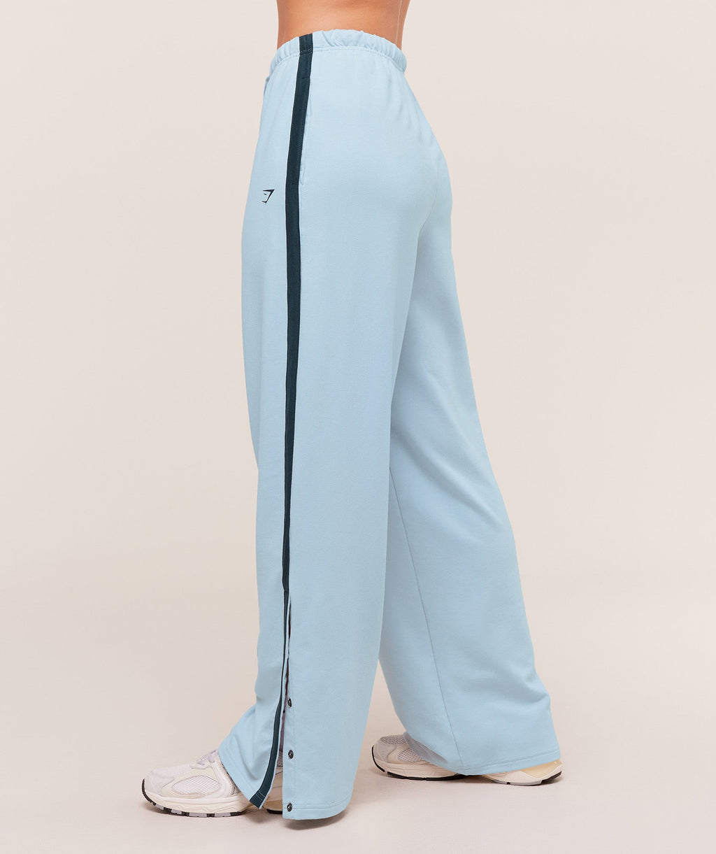 gymshark-retro-stripe-snap-pant-pants-blue-aw25