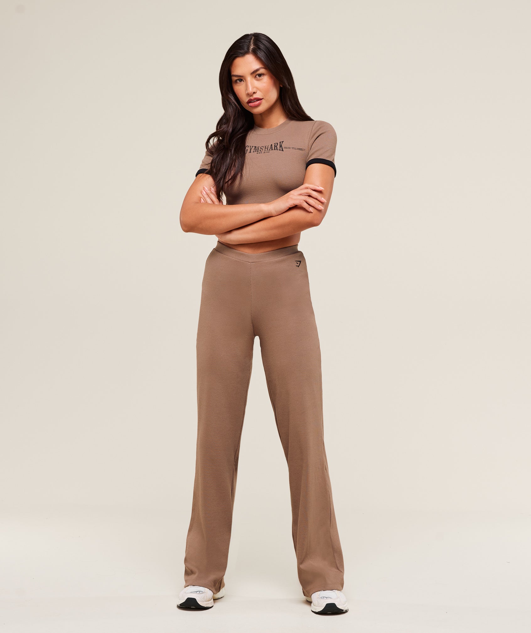 gymshark-ribbed-cotton-straight-leg-pants-pants-brown-ss25