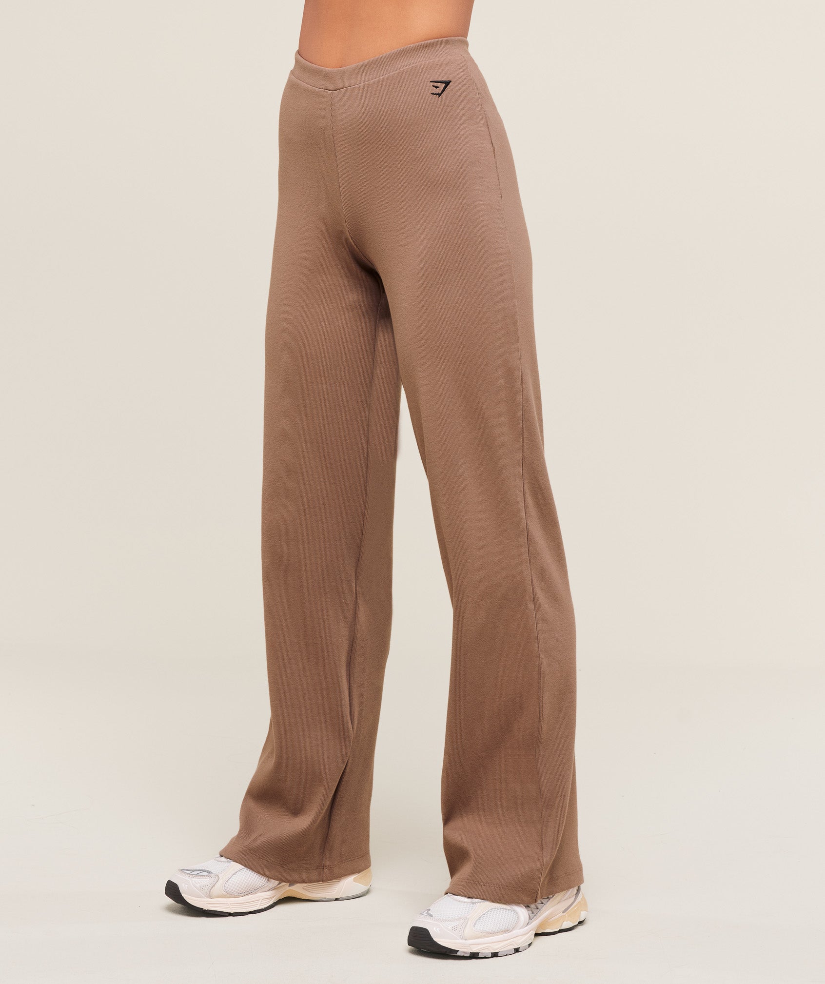 gymshark-ribbed-cotton-straight-leg-pants-pants-brown-ss25