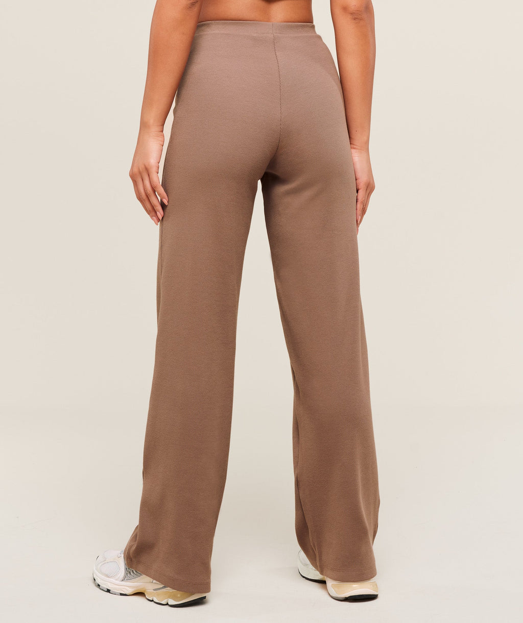 gymshark-ribbed-cotton-straight-leg-pants-pants-brown-ss25