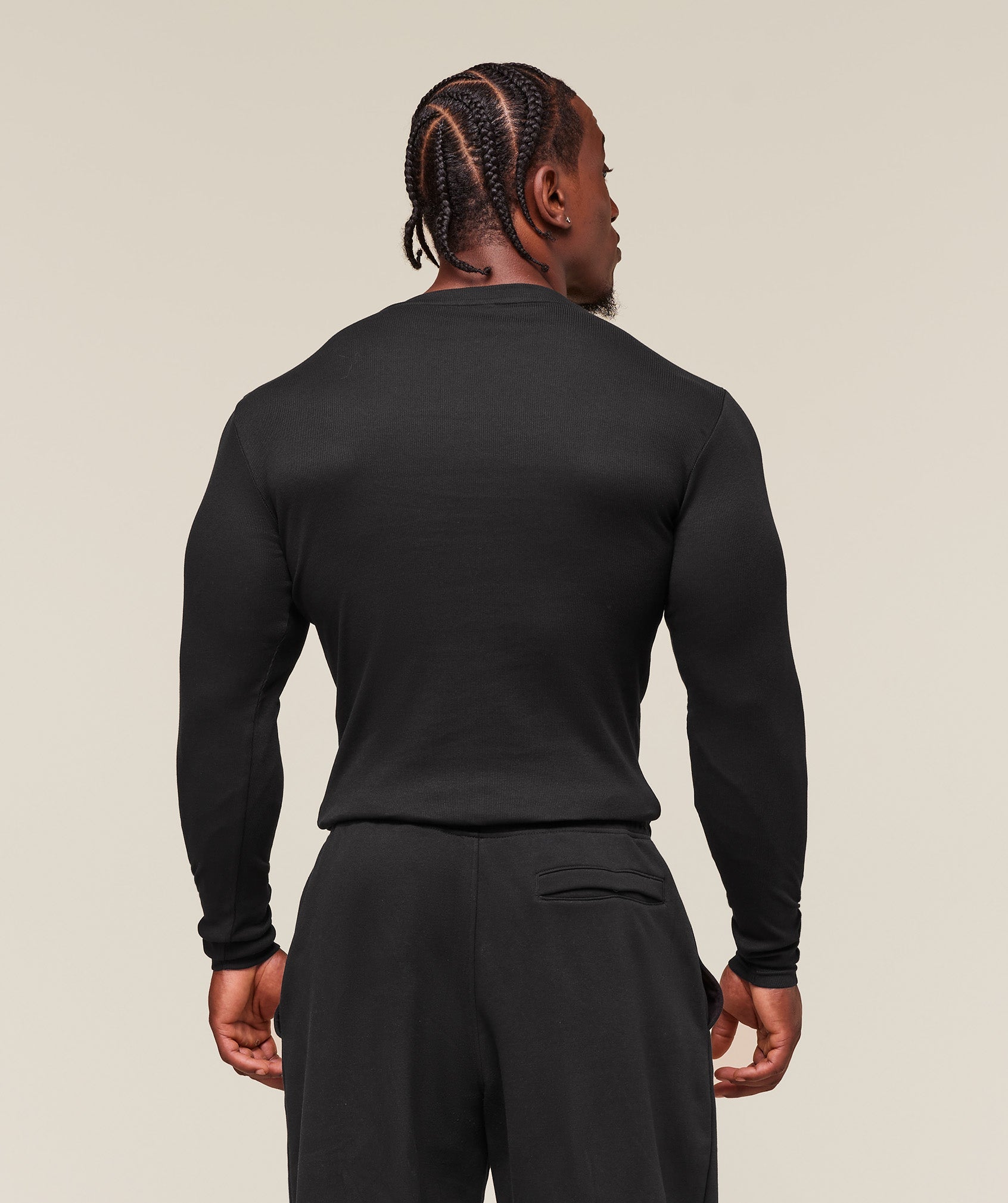 gymshark-ribbed-long-sleeve-t-shirt-black-aw23