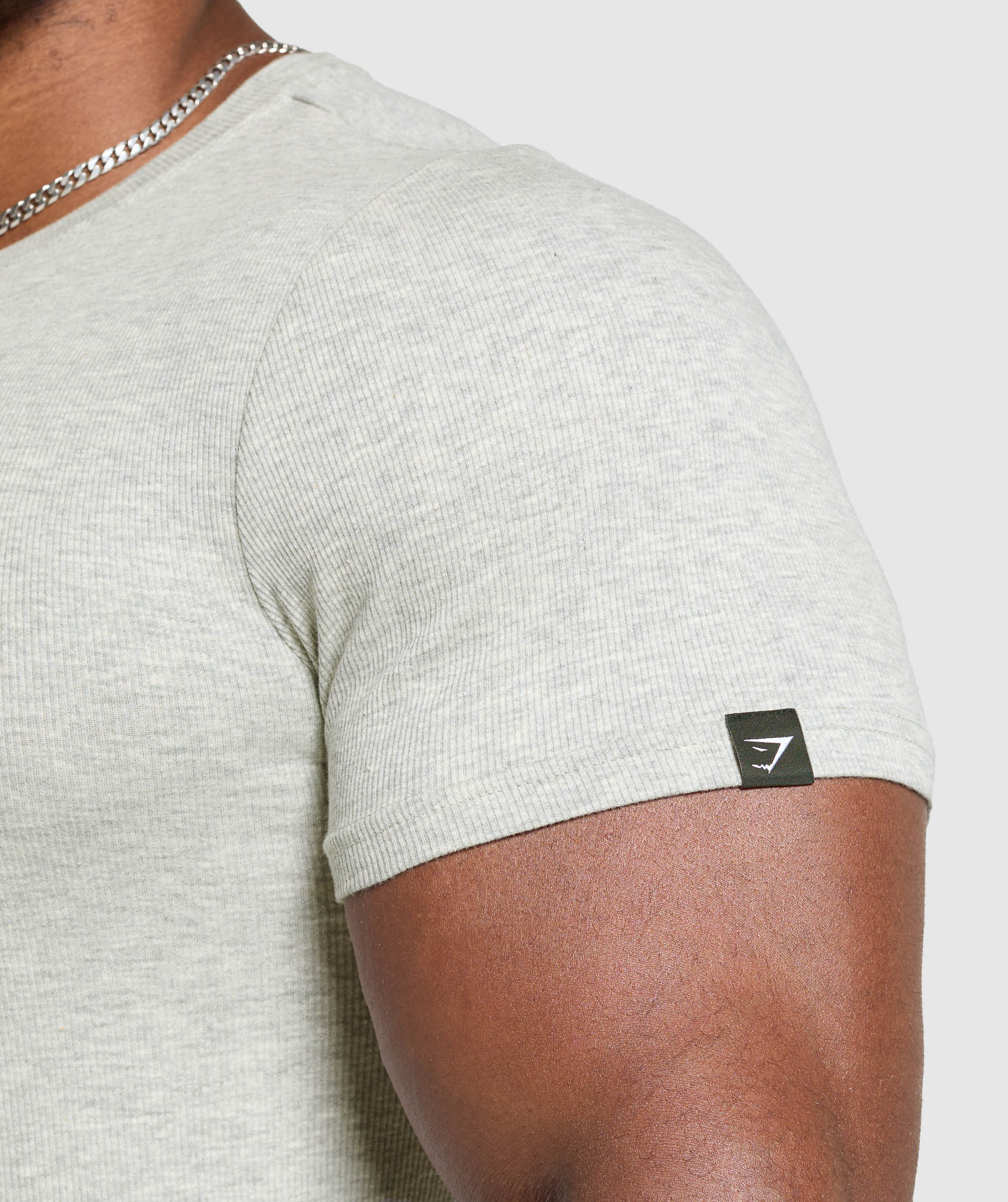 gymshark-ribbed-t-shirt-ss-tops-grey-ss25