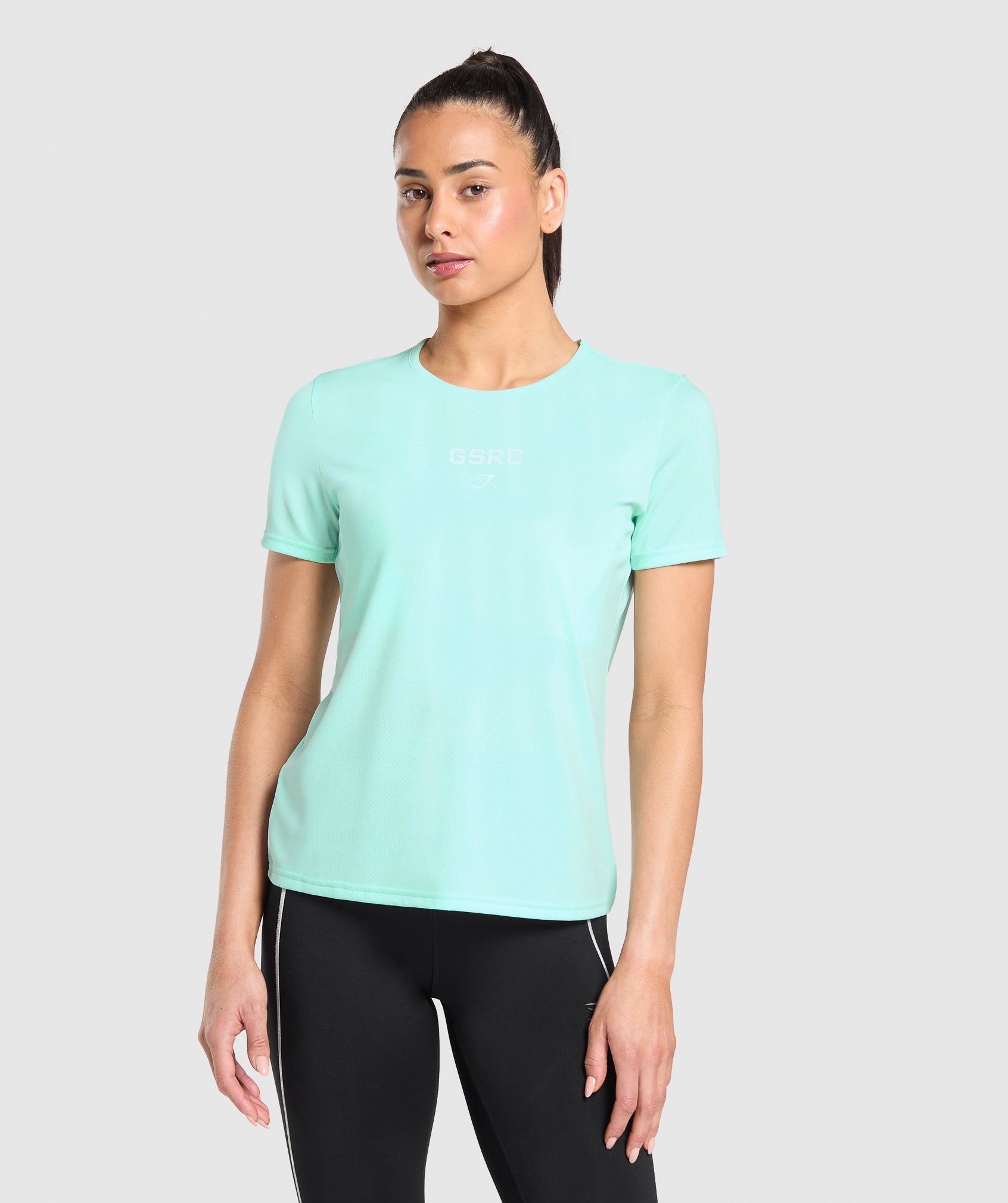 gymshark-run-club-graphic-t-shirt-ss-tops-teal-ss25