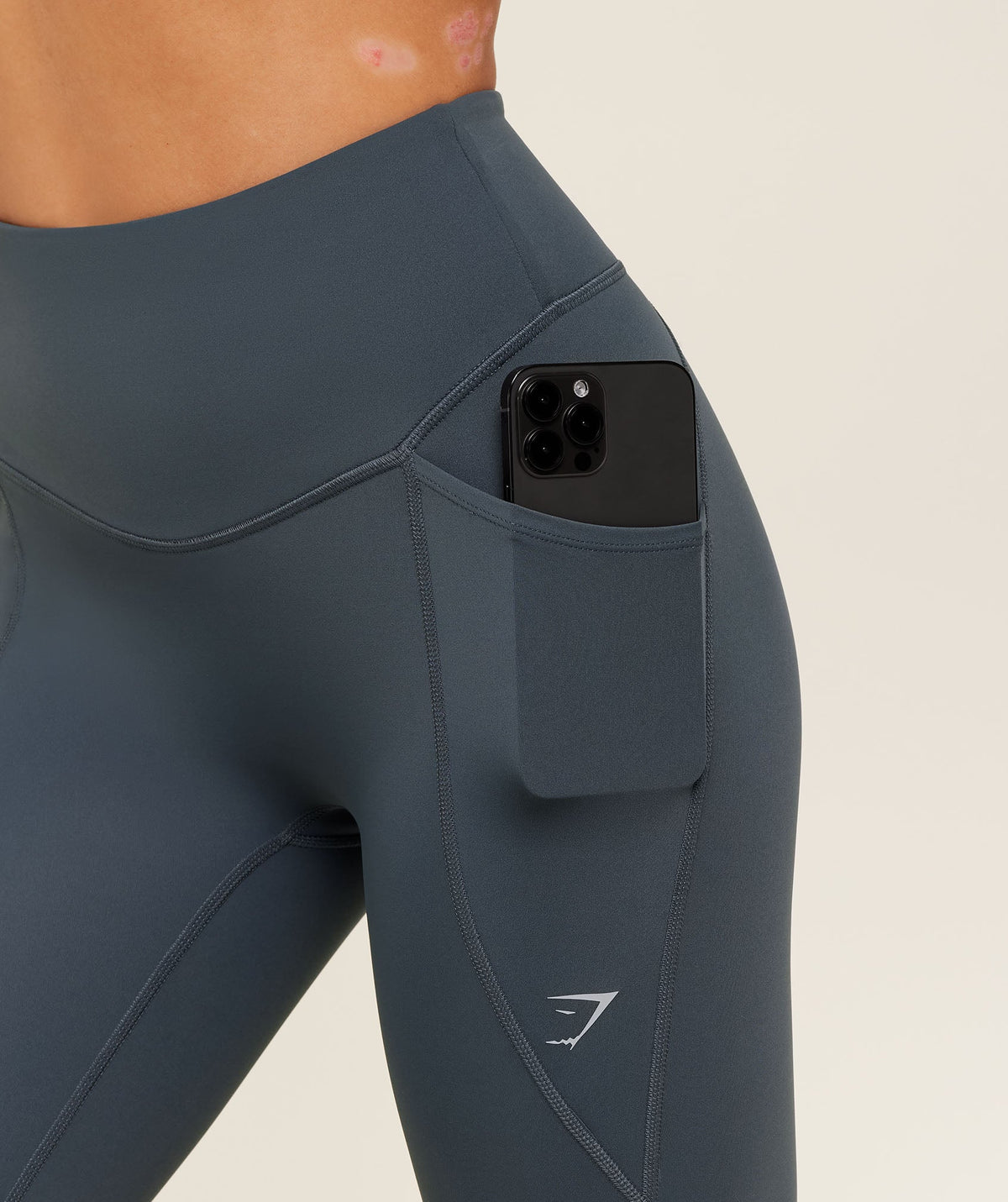 gymshark-running-pocket-leggings-leggings-blue-ss26-b3c7s-ucmq