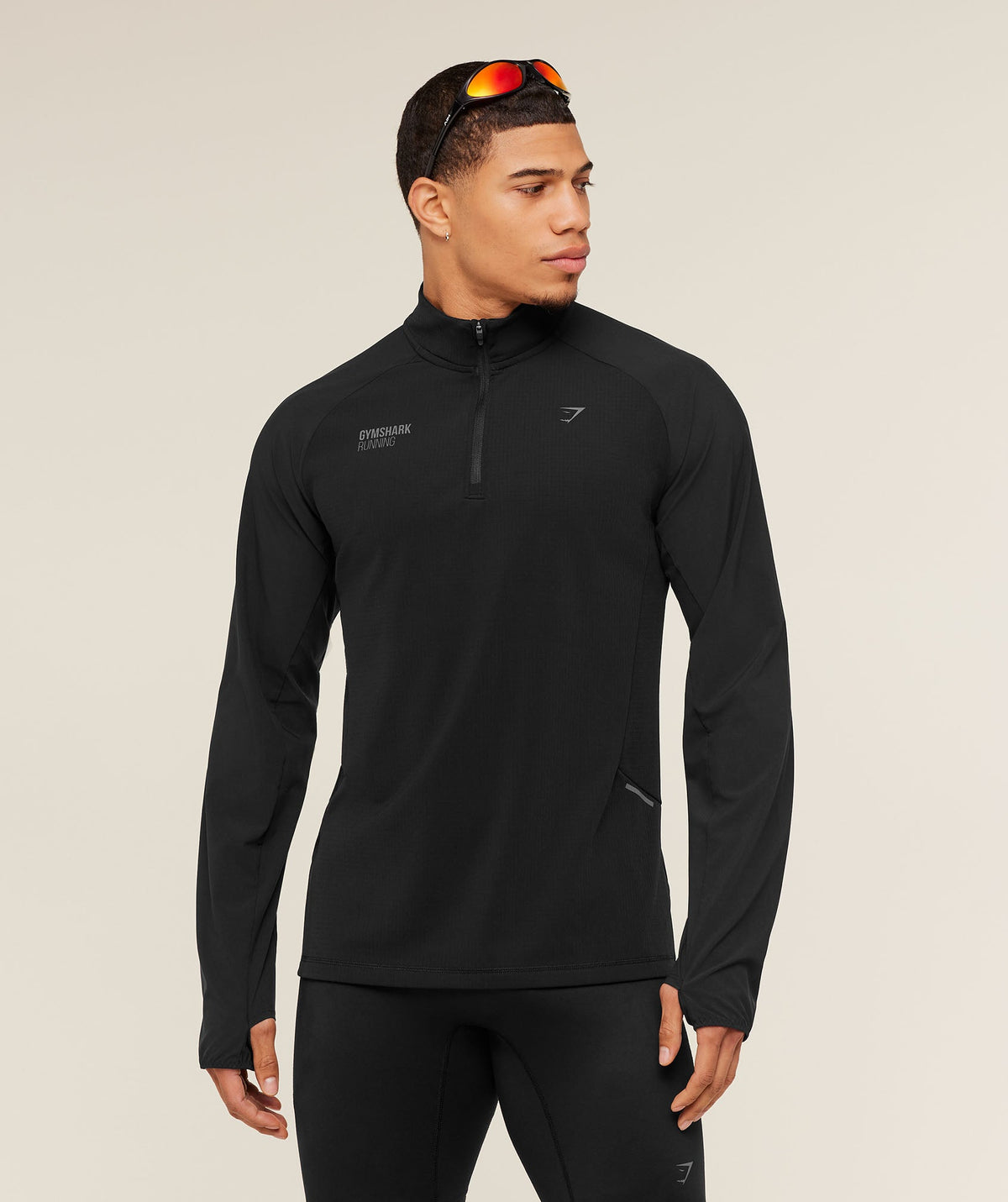 gymshark-running-elite-1-4-zip-pullovers-black-ss25-1