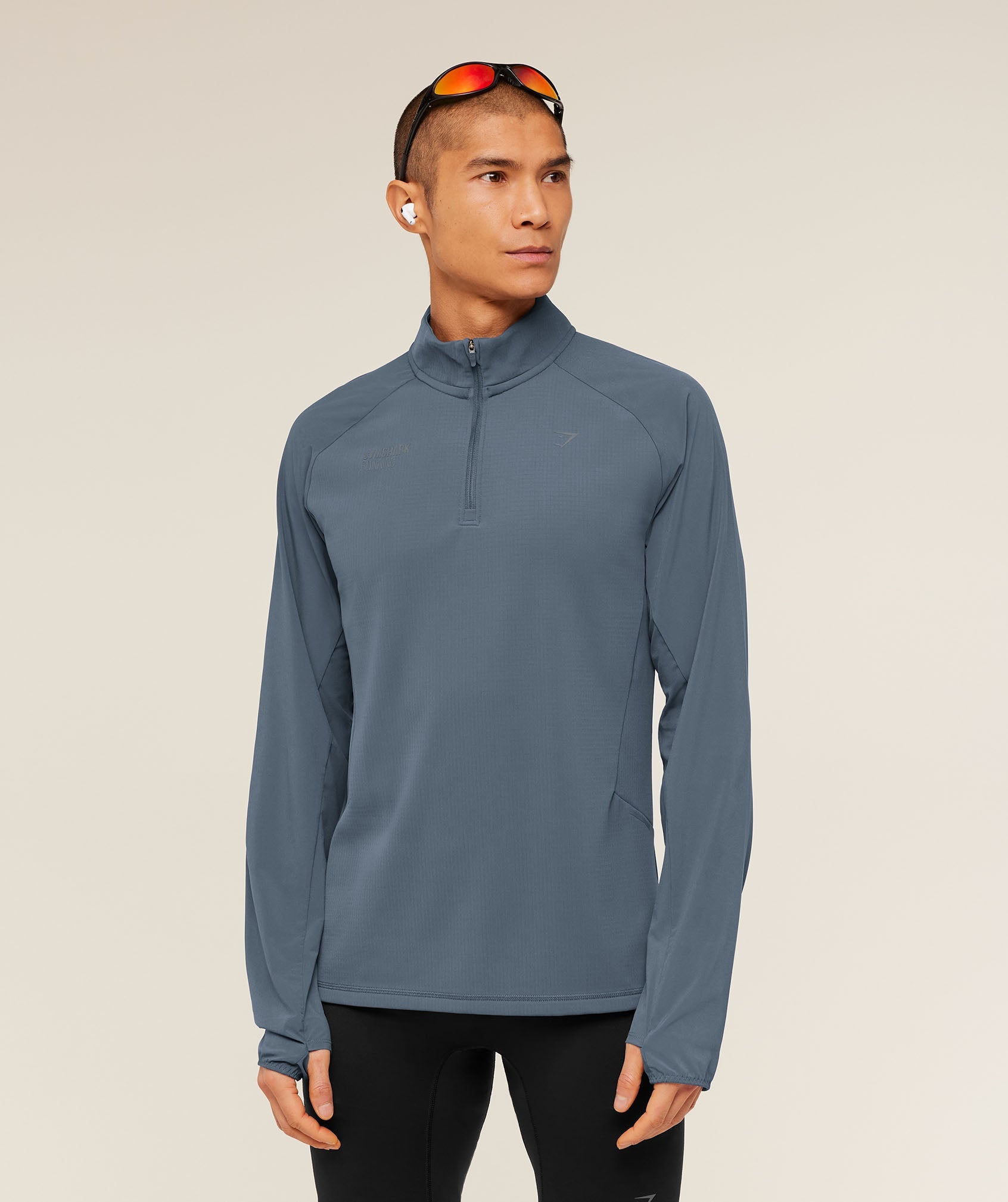 gymshark-running-elite-1-4-zip-pullovers-blue-ss25-1