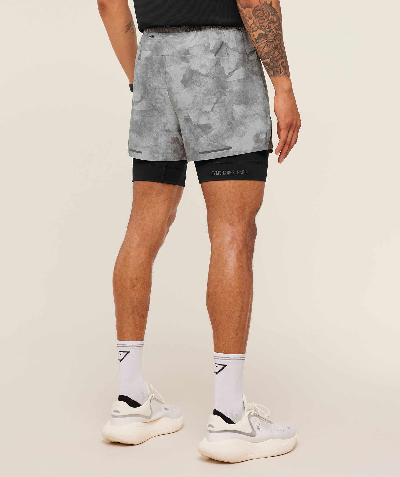gymshark-running-elite-2-in-1-5-shorts-shorts-grey-ss25