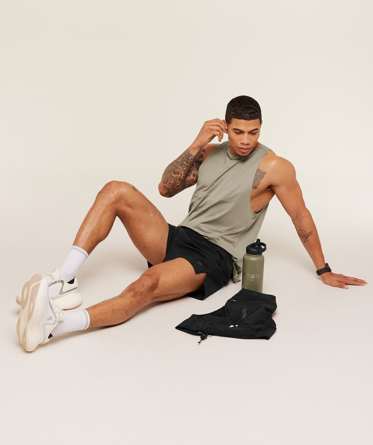 gymshark-running-elite-5-short-shorts-black-ss25