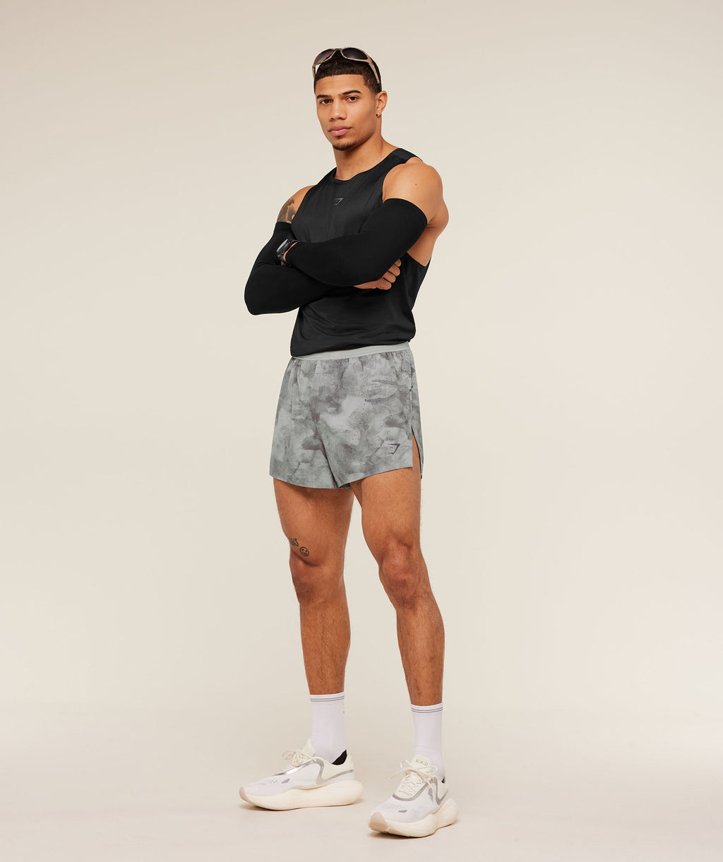 gymshark-running-elite-race-5-short-shorts-grey-aw25