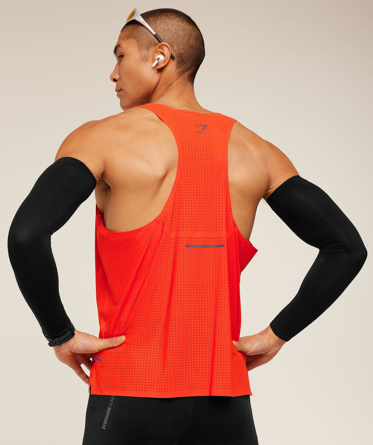 gymshark-running-elite-race-vest-sleeveless-tops-orange-ss25