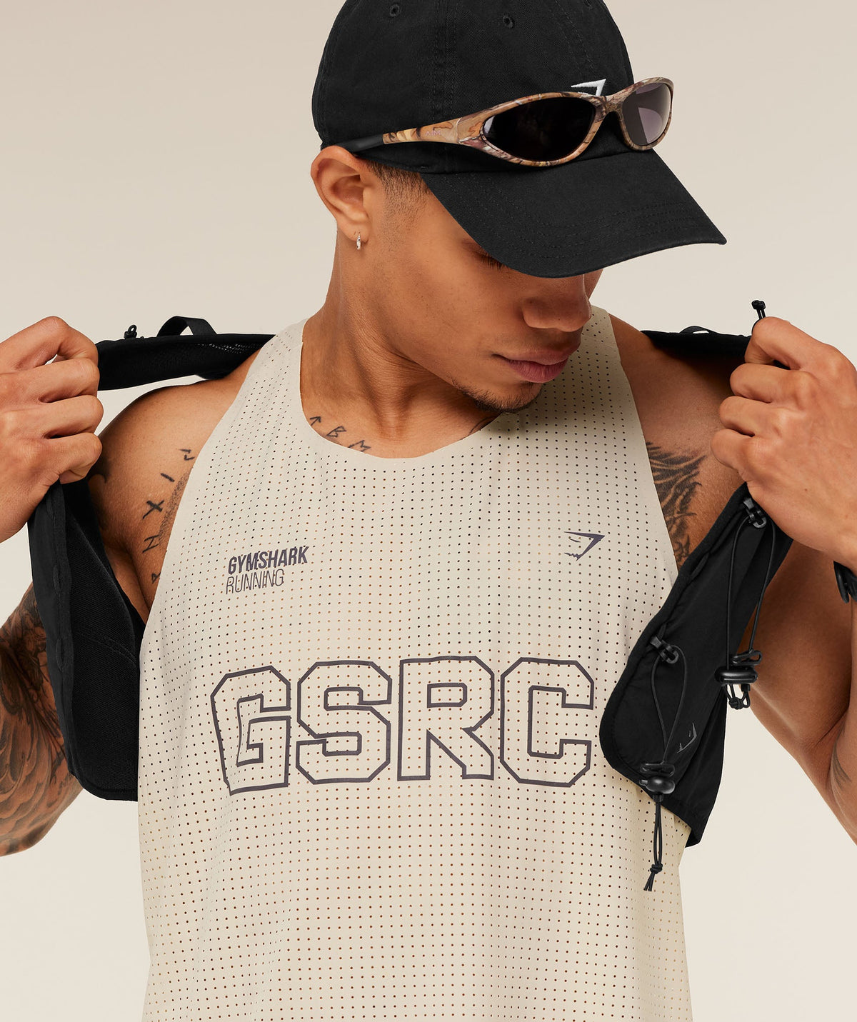 gymshark-running-elite-race-vest-sleeveless-tops-grey-ss25