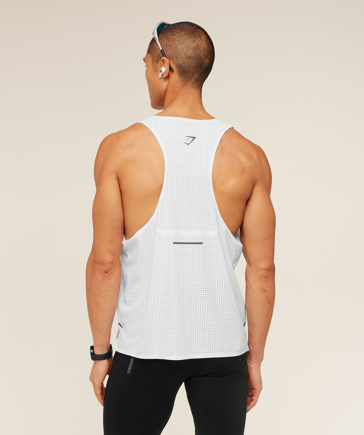 gymshark-running-elite-race-vest-sleeveless-tops-white-ss25