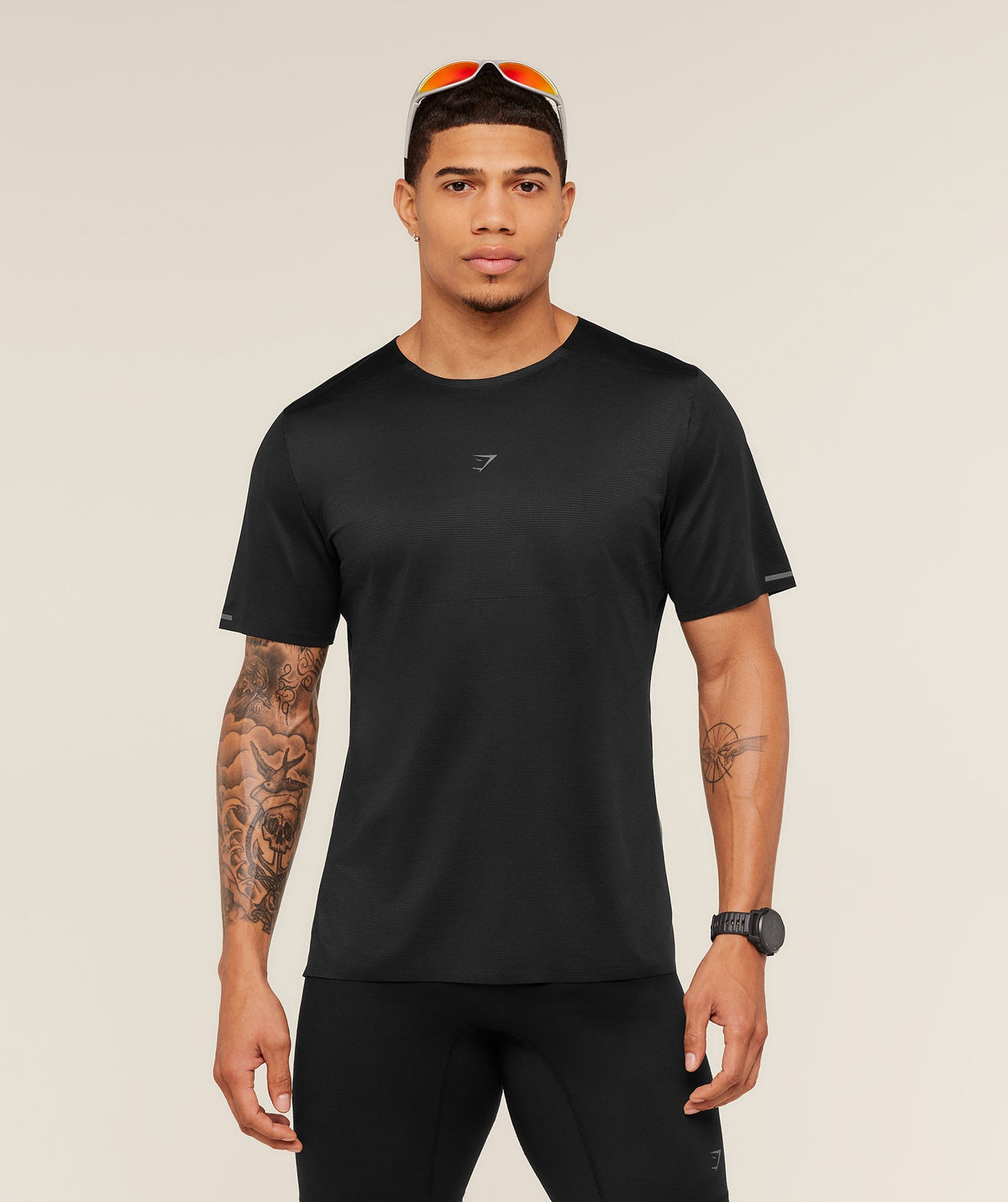 gymshark-running-elite-t-shirt-ss-tops-black-ss25
