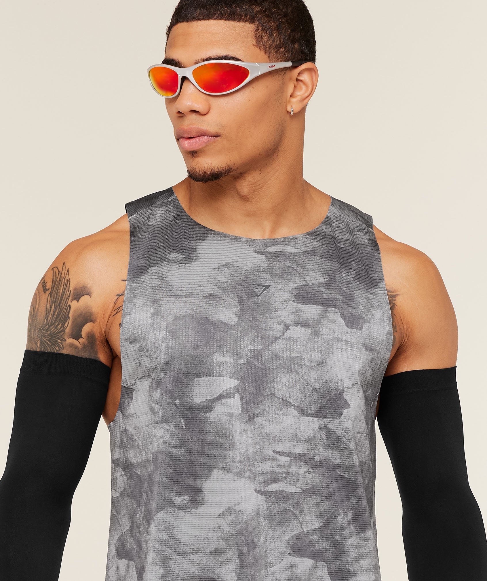 gymshark-running-elite-tank-sleeveless-tops-grey-aw25