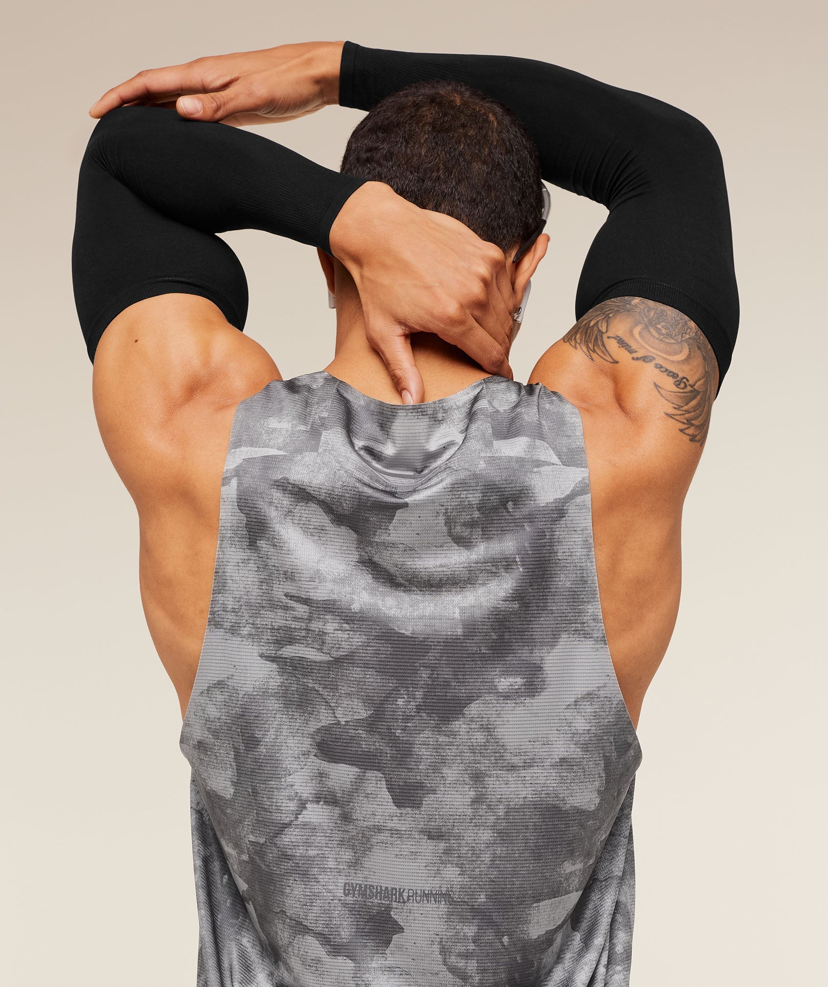 gymshark-running-elite-tank-sleeveless-tops-grey-aw25