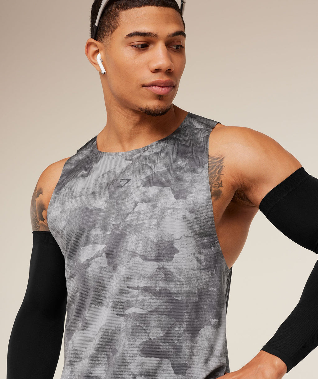 gymshark-running-elite-tank-sleeveless-tops-grey-aw25