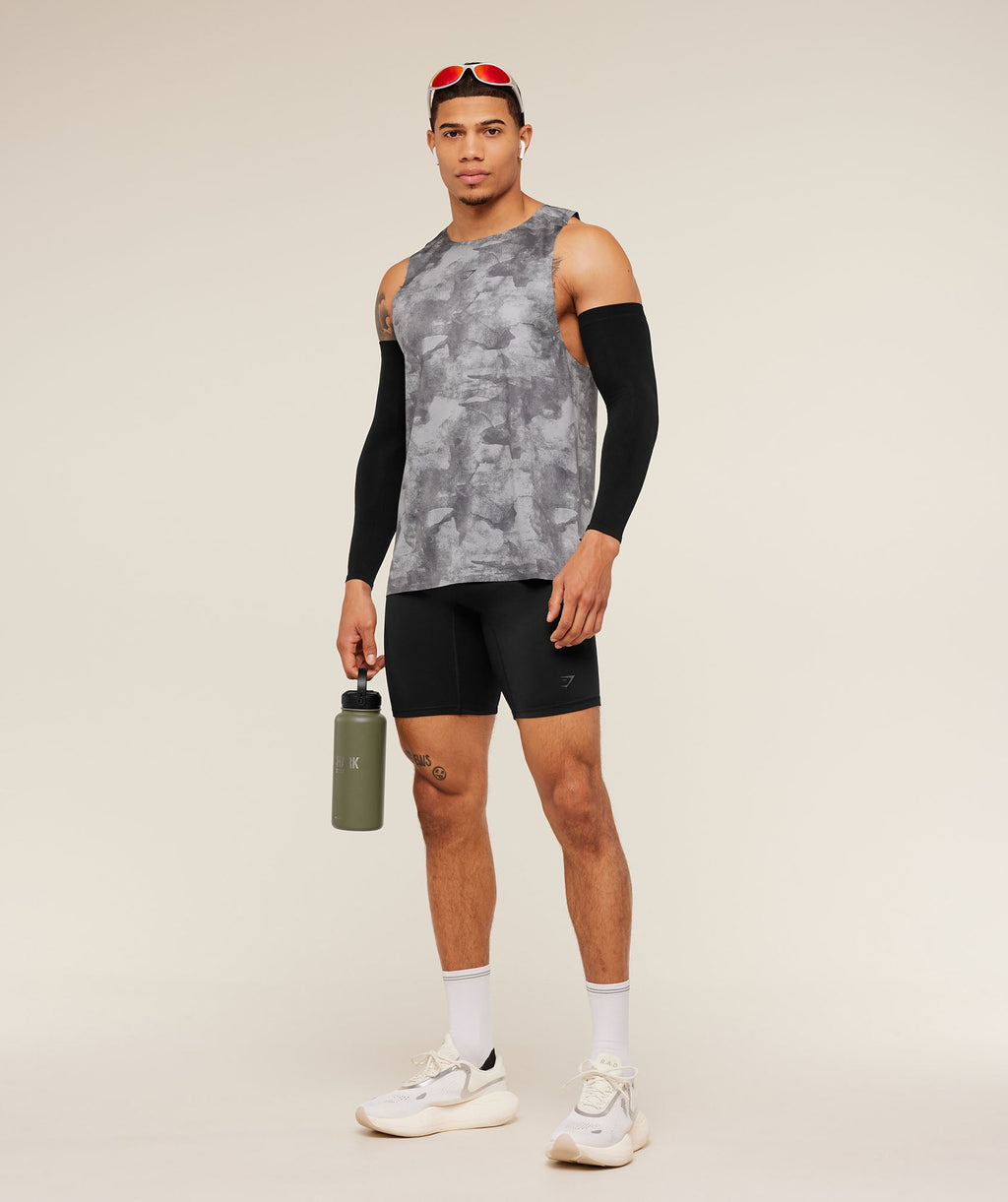 gymshark-running-elite-tank-sleeveless-tops-grey-aw25