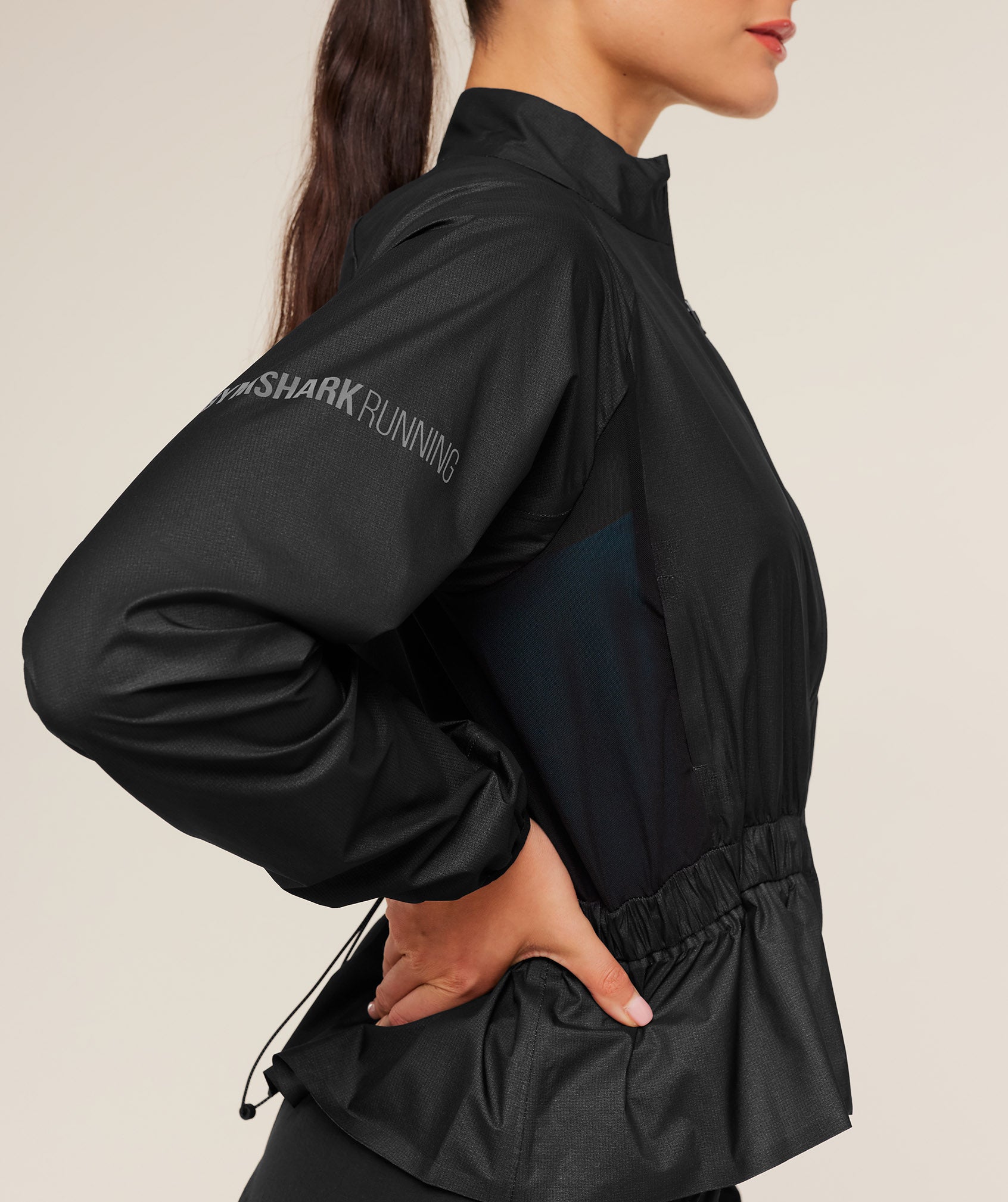gymshark-running-elite-windproof-jacket-jackets-outerwear-black-aw25