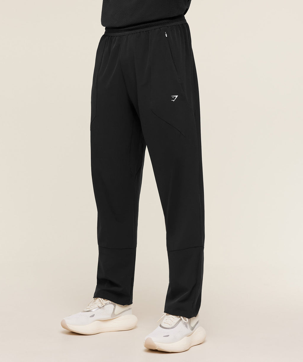 gymshark-running-joggers-pants-black-aw25