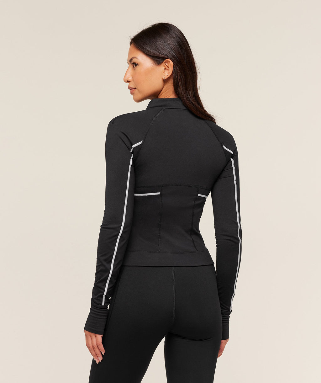 gymshark-running-warmth-zip-up-jacket-jackets-outerwear-black-aw25