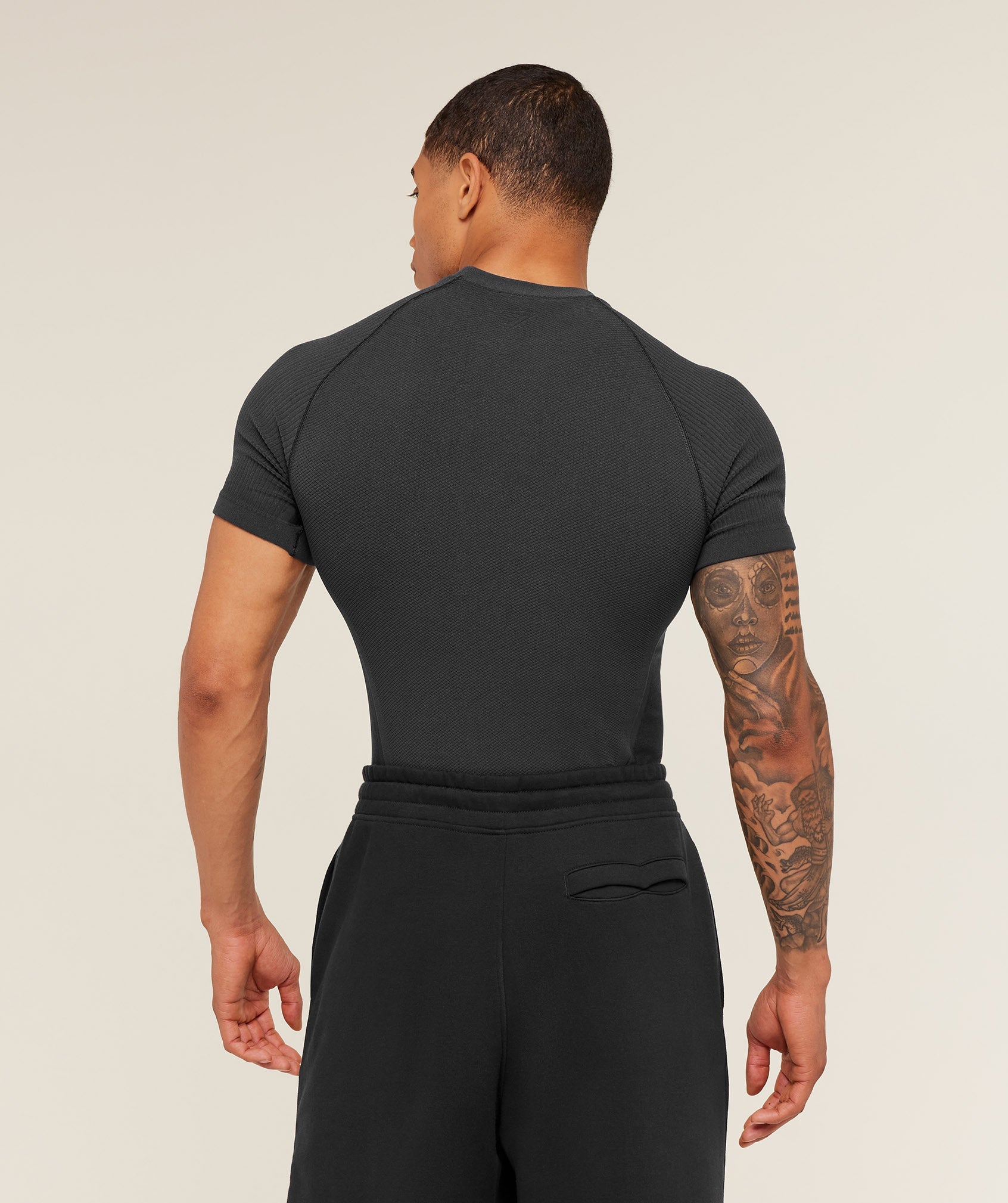 gymshark-physique-t-shirt-ss-tops