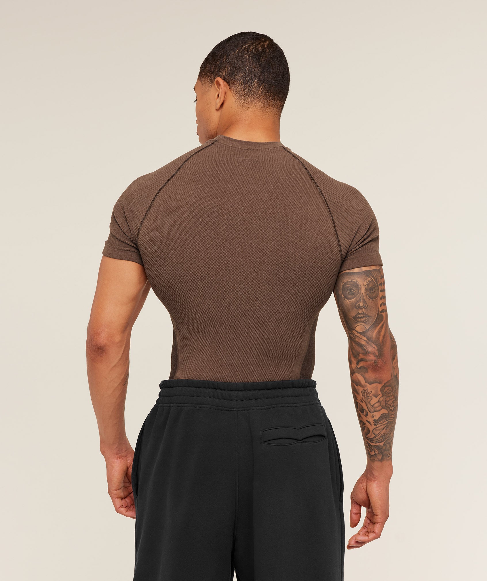 gymshark-physique-t-shirt-ss-tops-brown-ss26