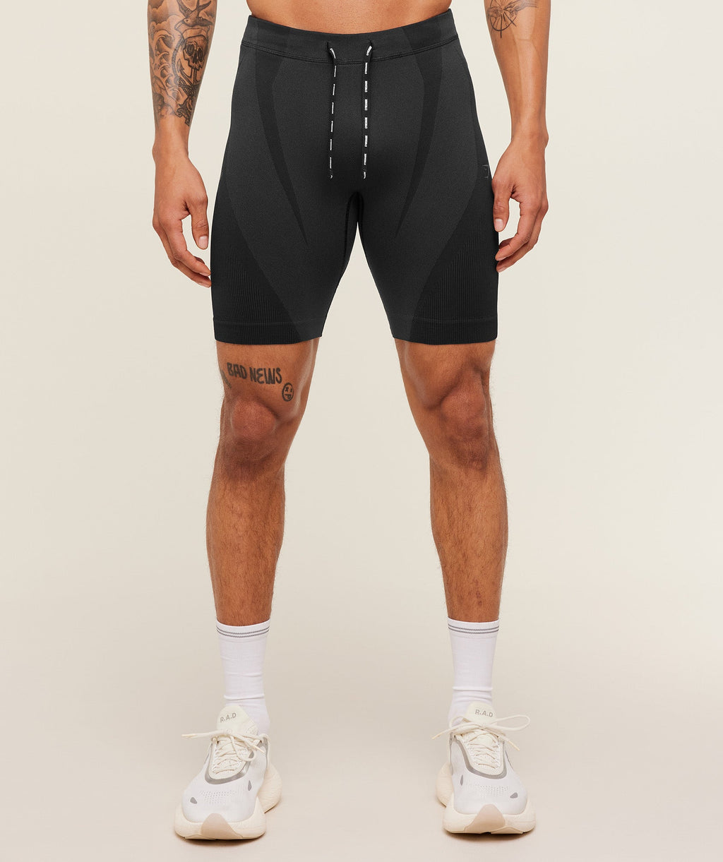 gymshark-seamless-running-half-tight-shorts