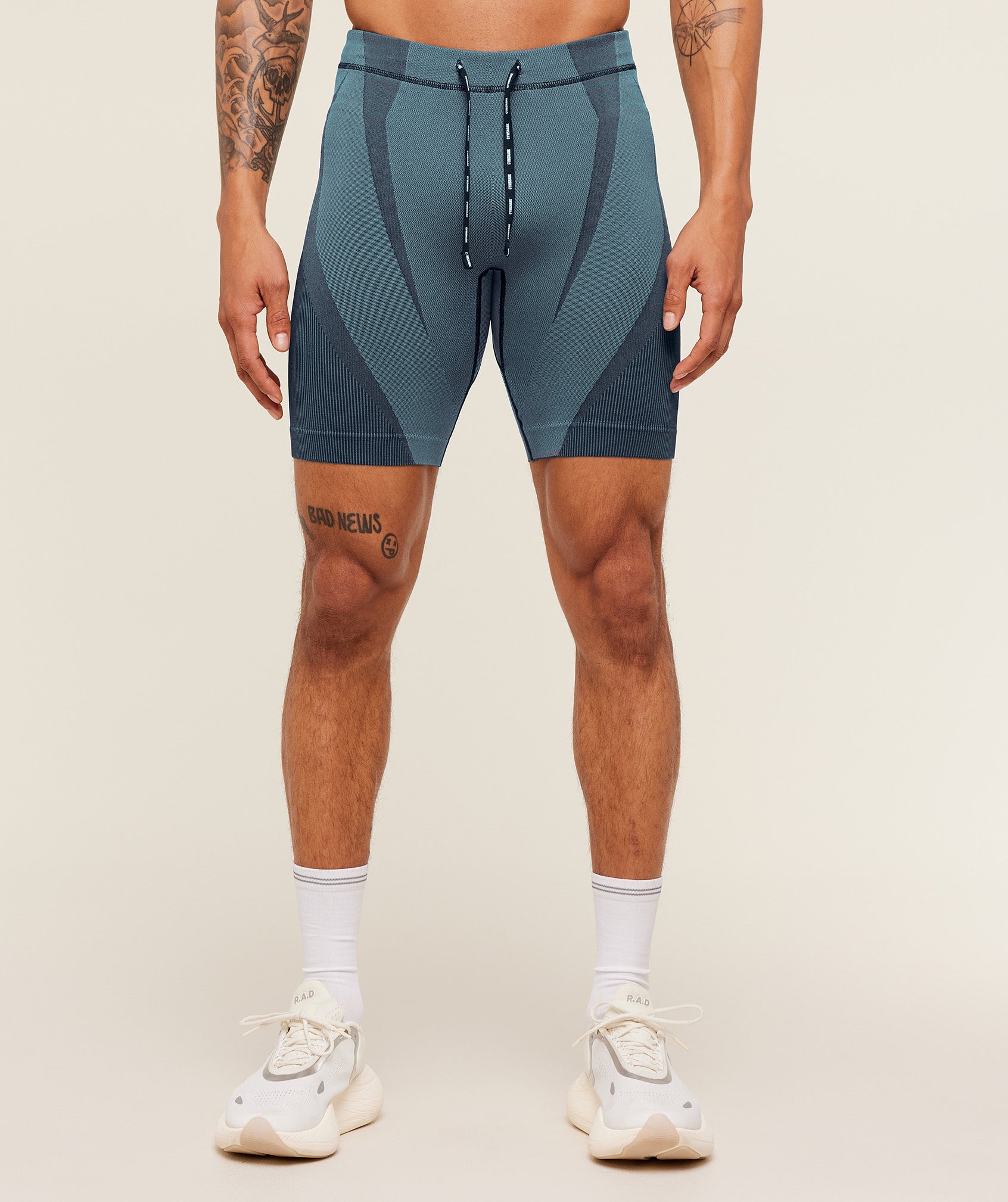 gymshark-seamless-running-half-tight-shorts-blue-ss26-a5b2v-ud74