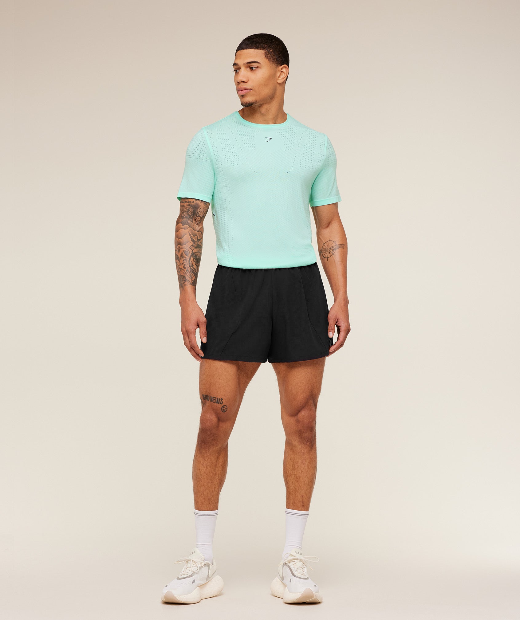 gymshark-seamless-running-t-shirt-ss-tops