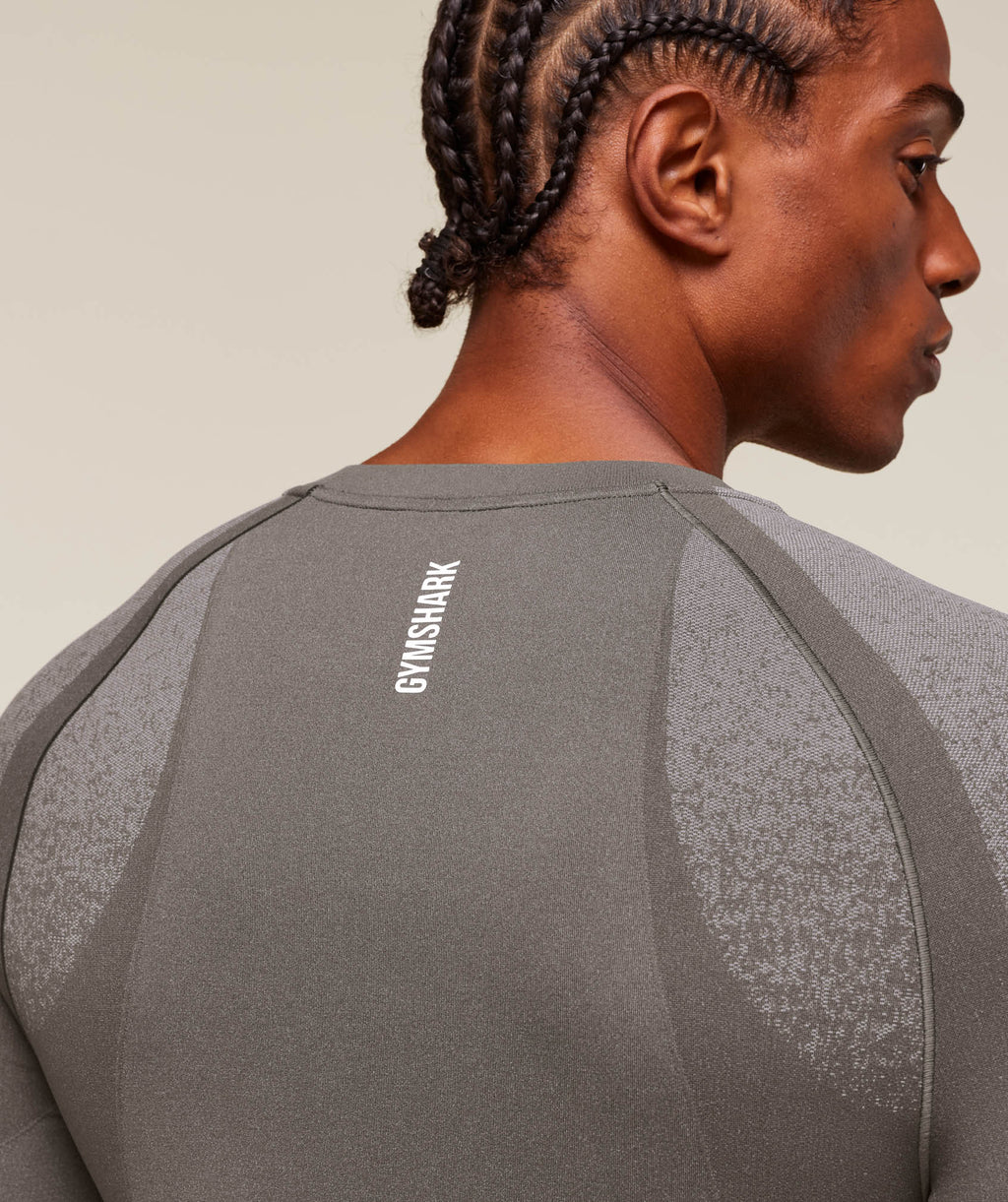 gymshark-shadow-seamless-long-sleeve-t-shirt-meteor-grey-ss25