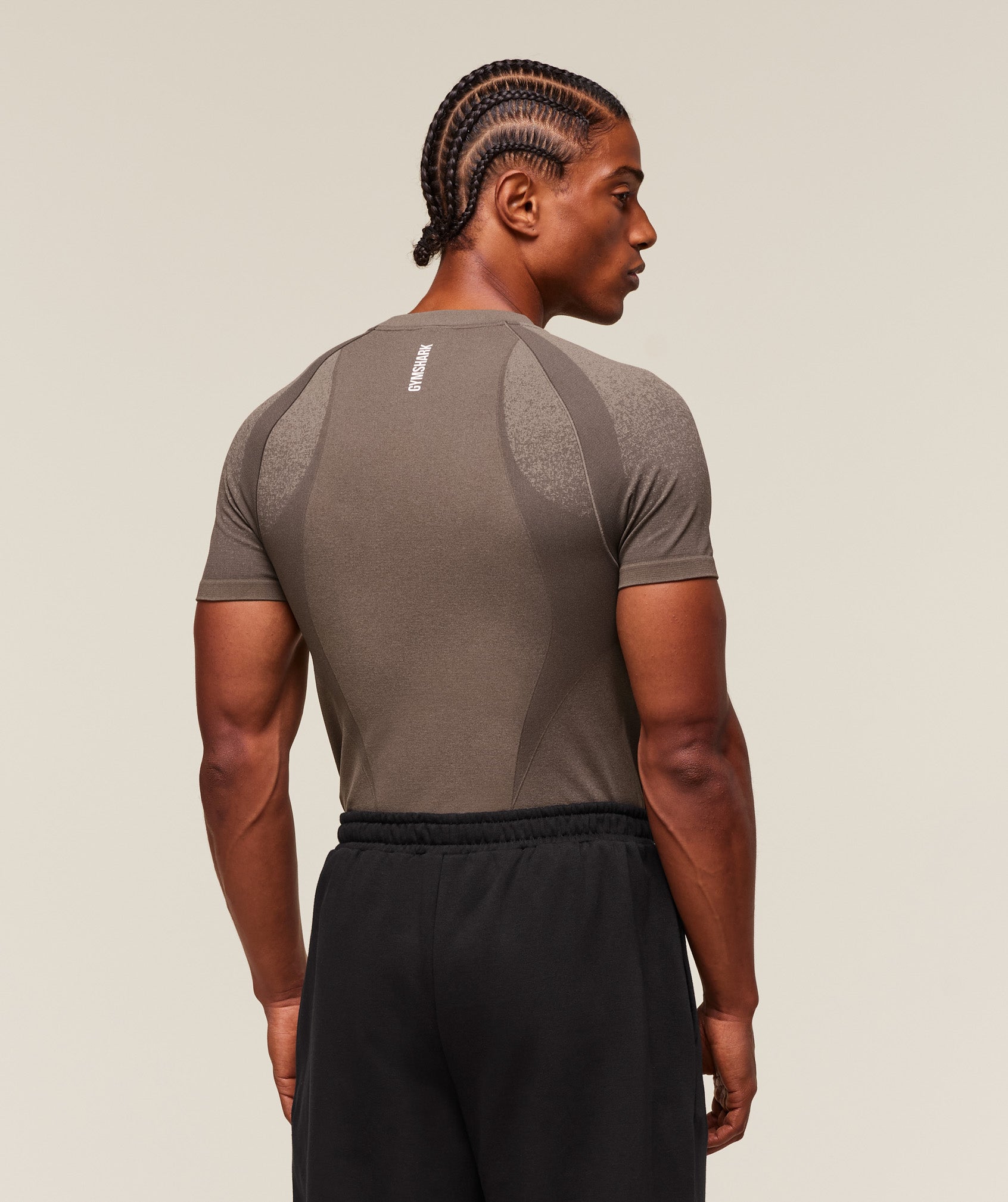 gymshark-shadow-seamless-t-shirt-camo-brown-ss25
