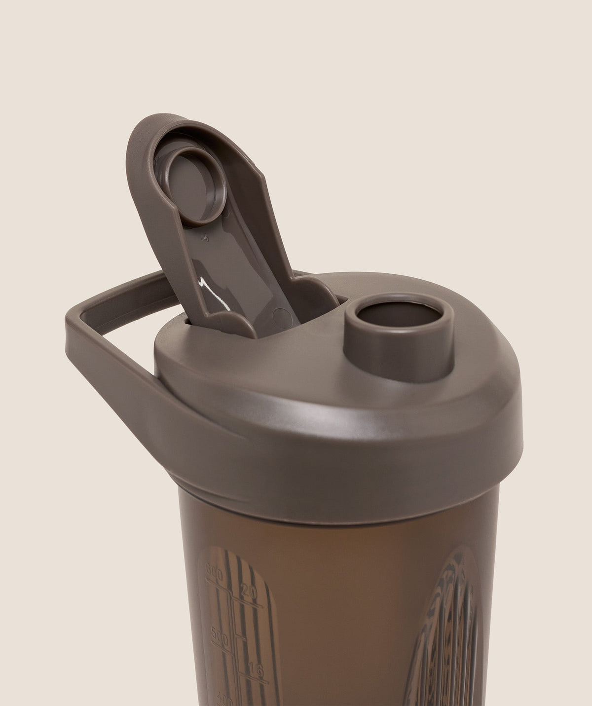 gymshark-shaker-bottle-bottles-brown-aw25